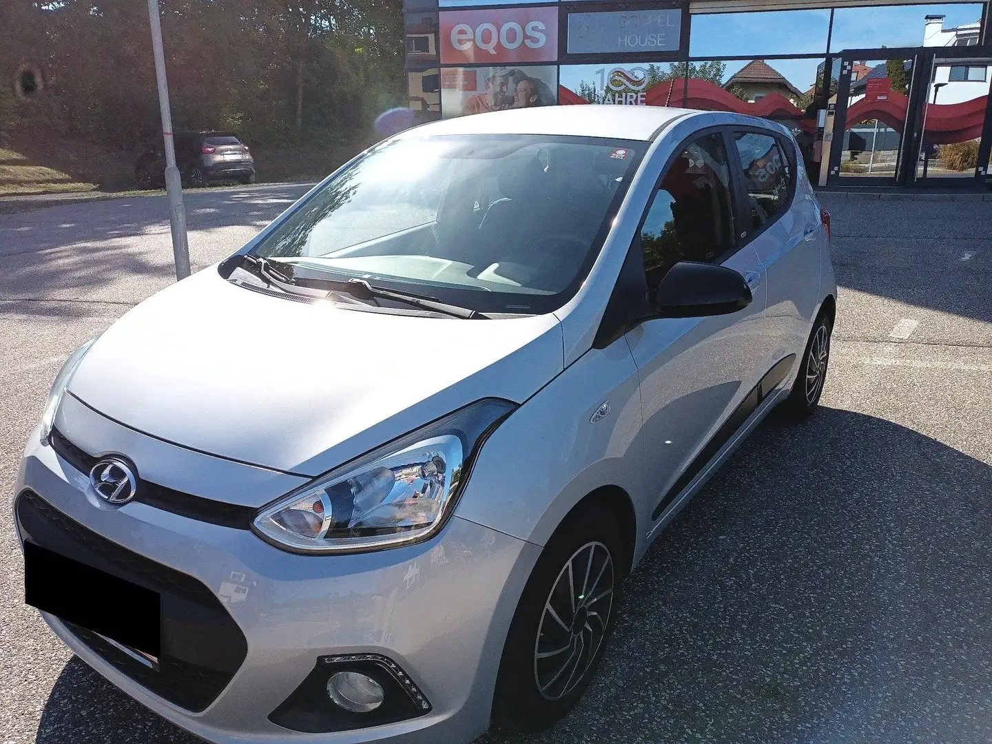 Hyundai i10 i10 1,0 Black Line Black Line Grau - 1