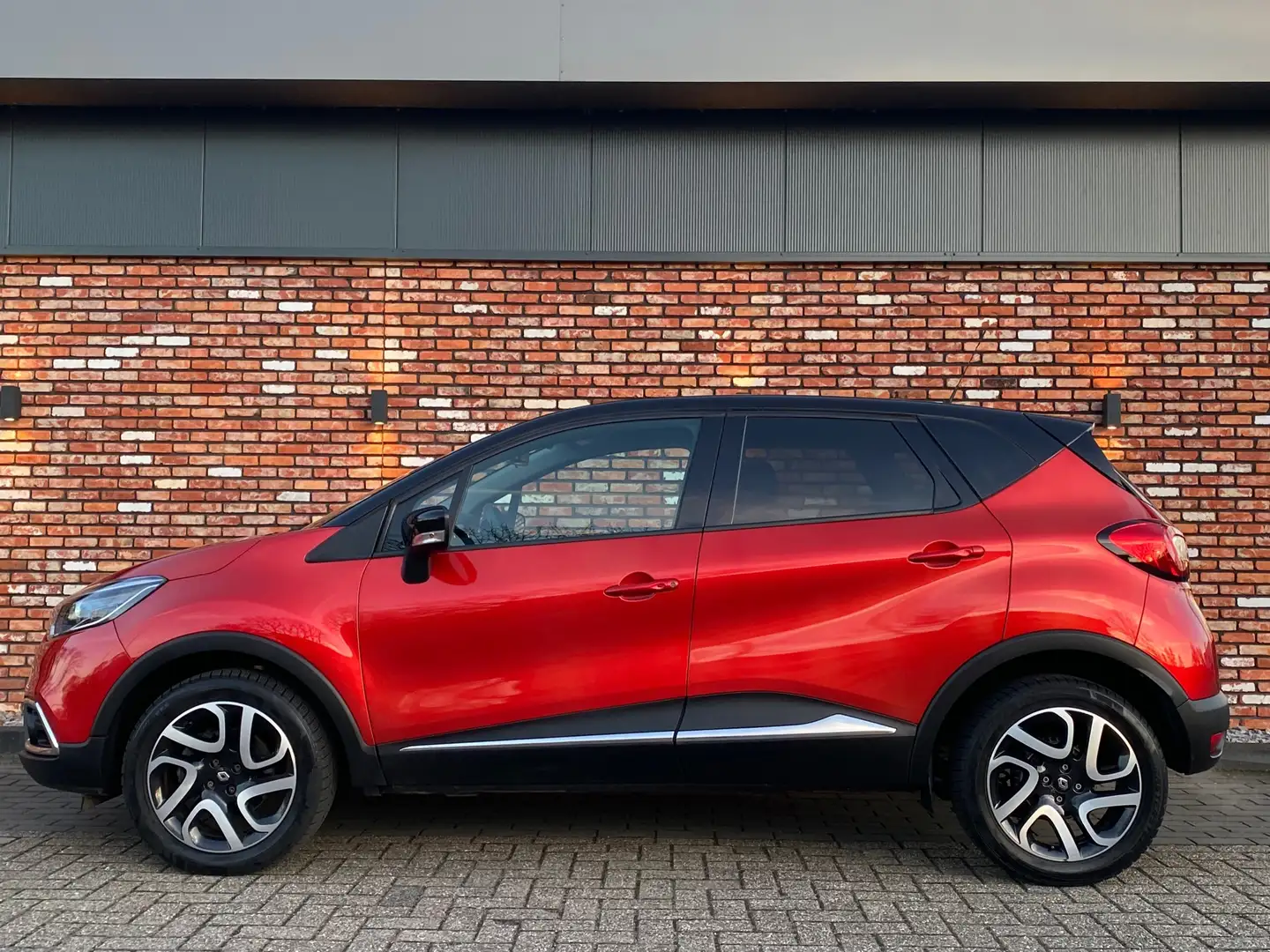 Renault Captur 1.2 TCe Xmod Cruise 79000km Automaat Zeer Netjes! Rot - 2