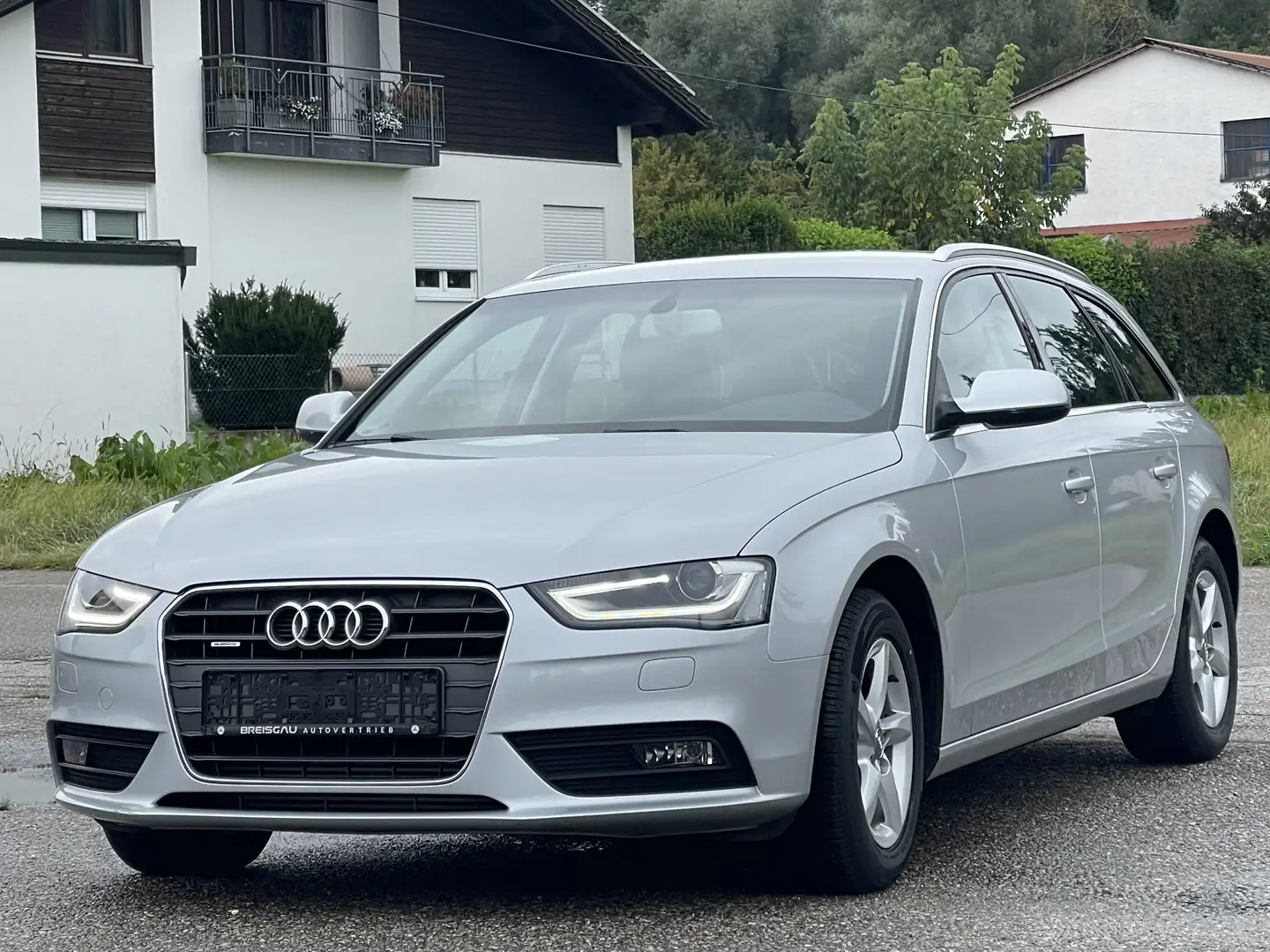 Audi A4 Avant 2.0 TFSI Attraction Quattro - 2