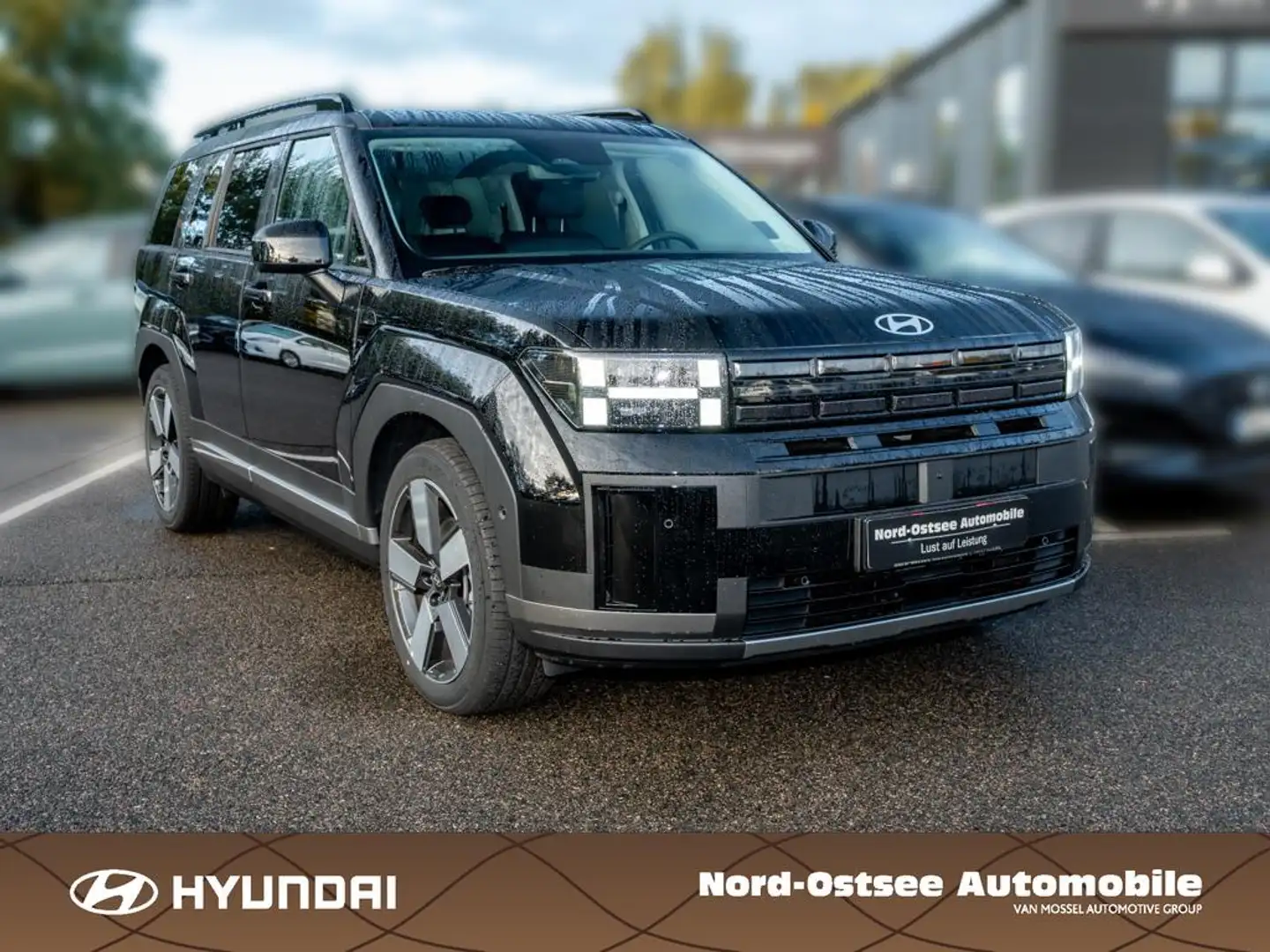 Hyundai SANTA FE HEV Signature Komfort-P Technik-P Schwarz - 2