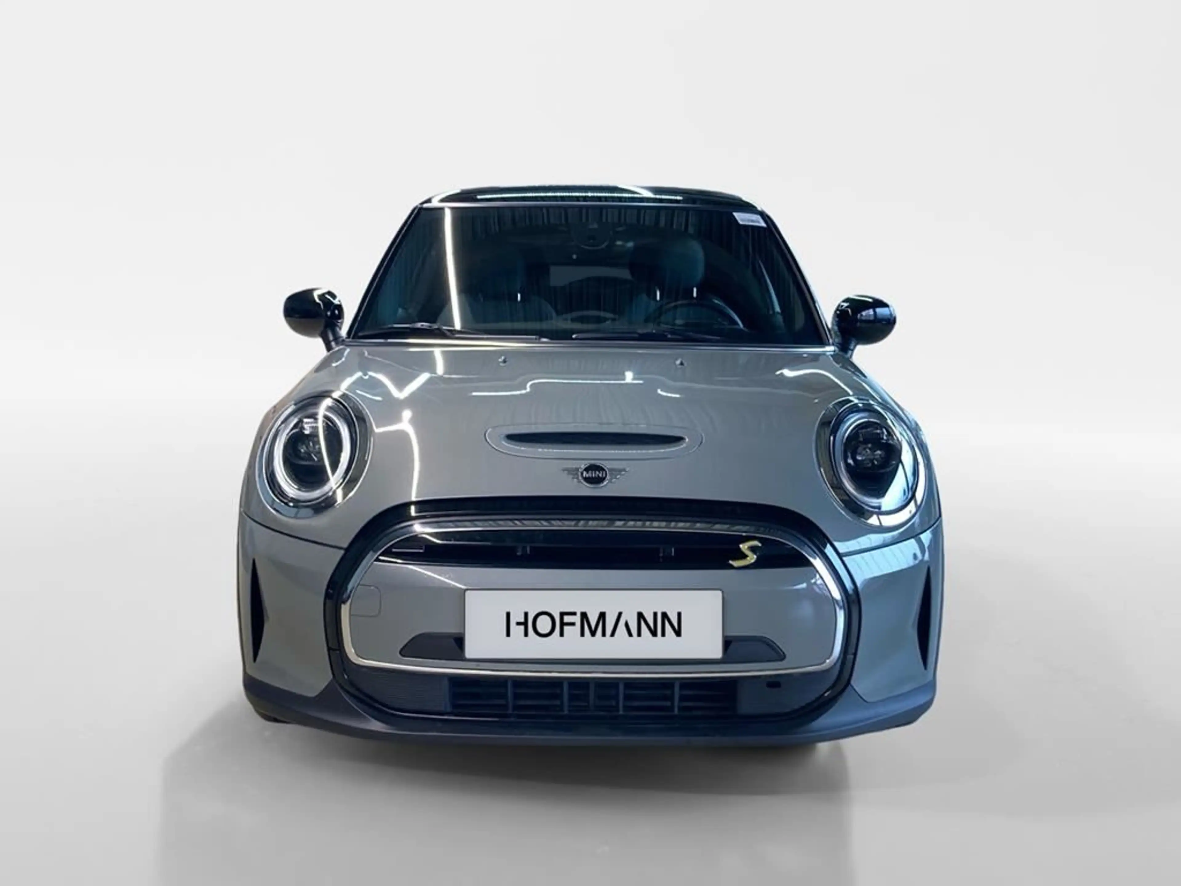 MINI Cooper SE Classic Trim — photo 2