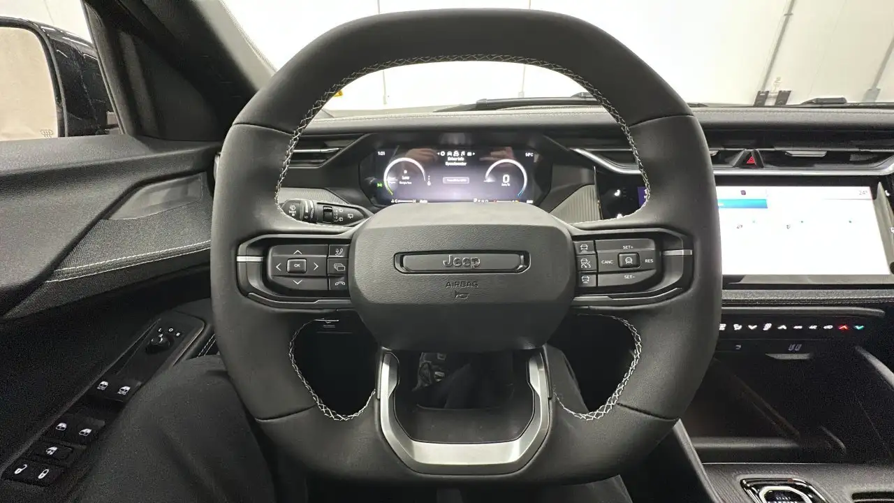 Jeep Cherokee снимка Jeep Cherokee