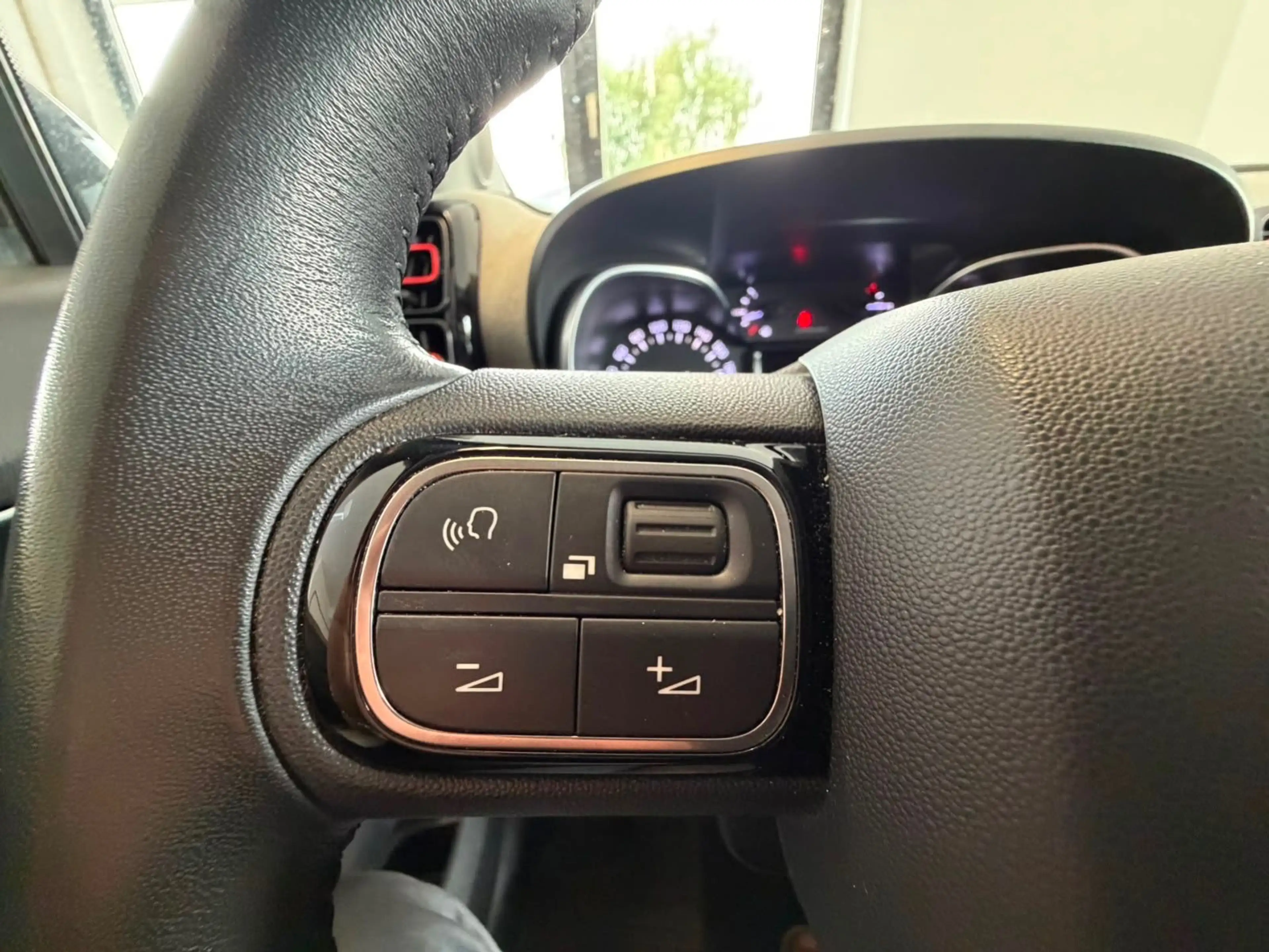 Citroen C3 Aircross Shine Aut. Kamera LED — photo 8