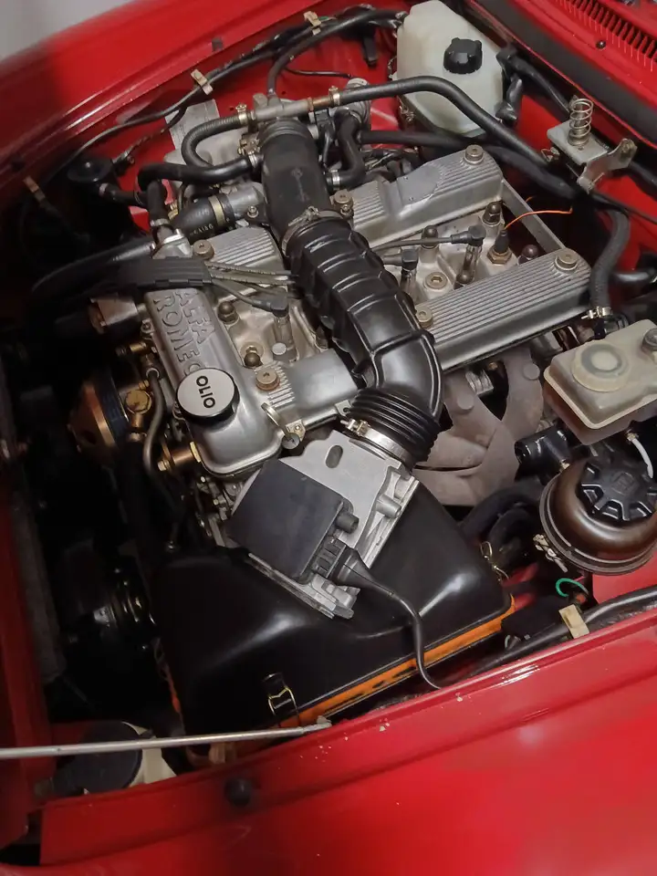 Alfa Romeo Spider 2.0 my90, foto 8