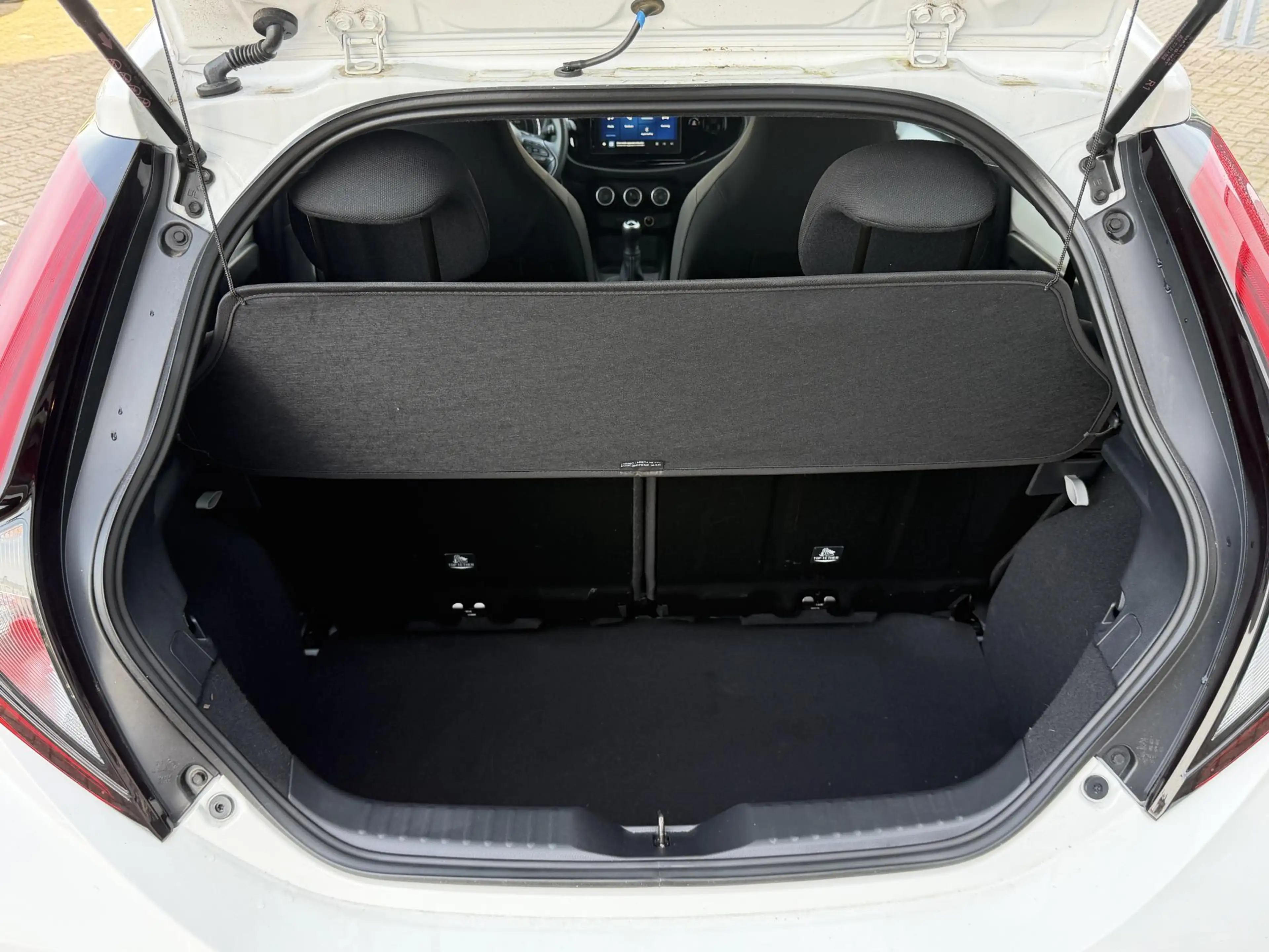 Toyota Aygo X 1.0 VVT-i MT Play — photo 10