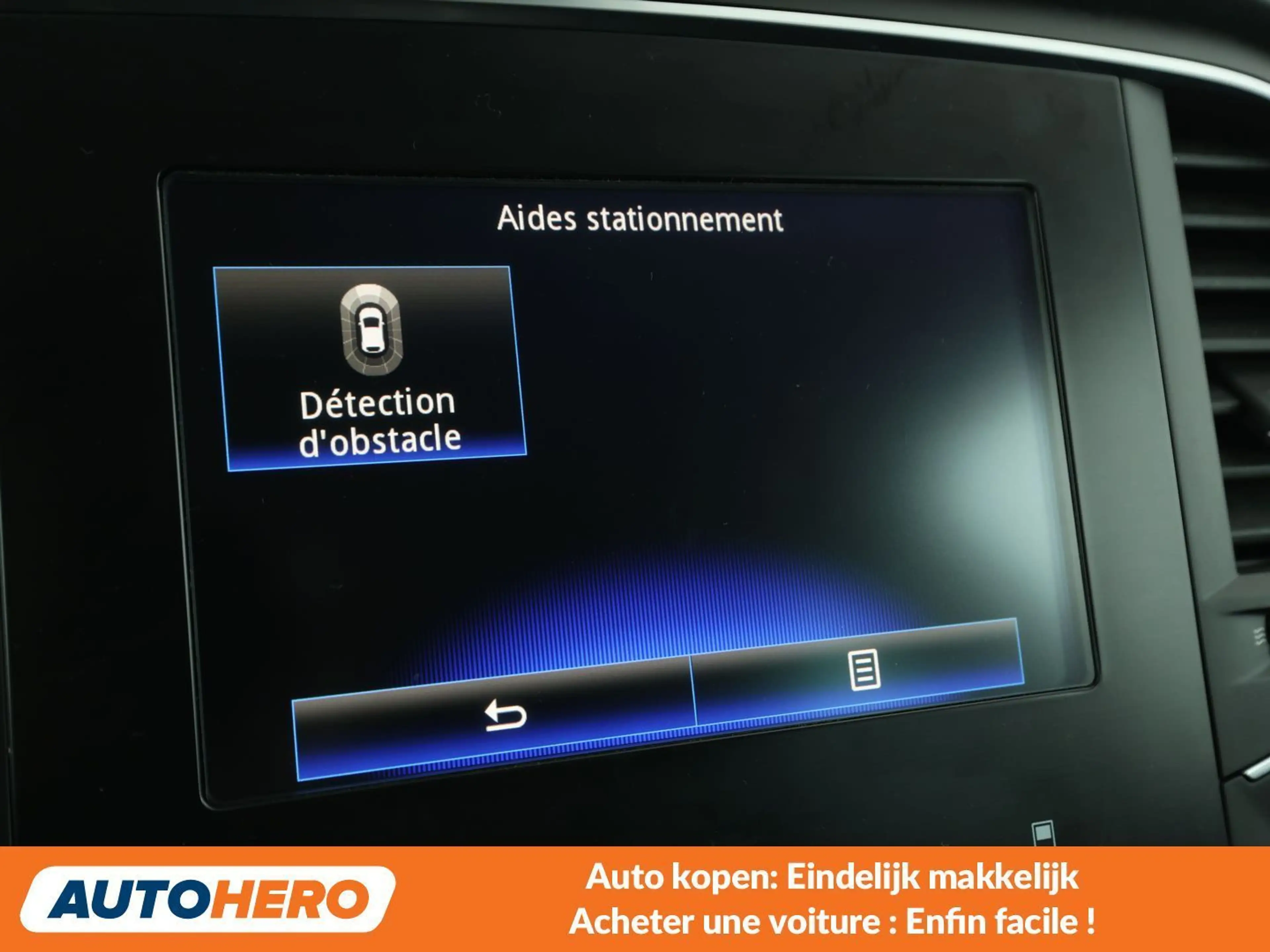 Renault Megane 1.2 TCe Energy GT Line — photo 11
