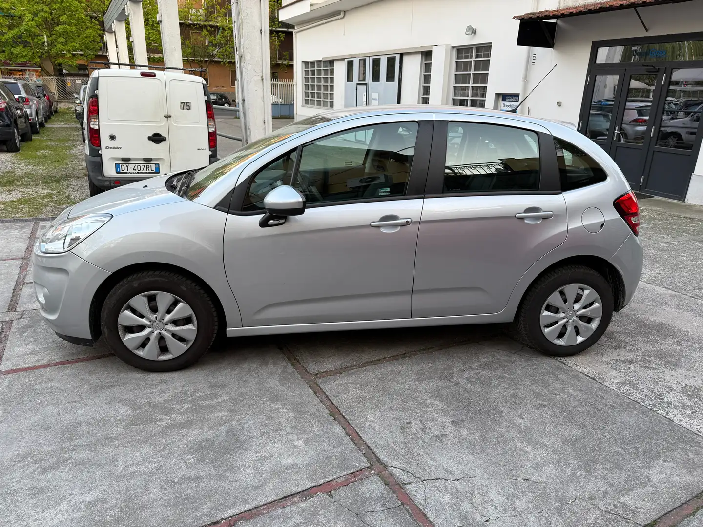 Citroen C3 C3 1.1 Attraction OK NEOPATENTATI Argent - 2