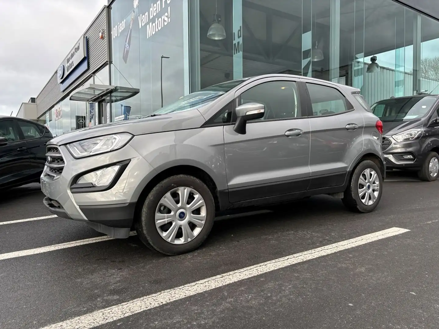 Ford EcoSport CONNECTED Grijs - 1