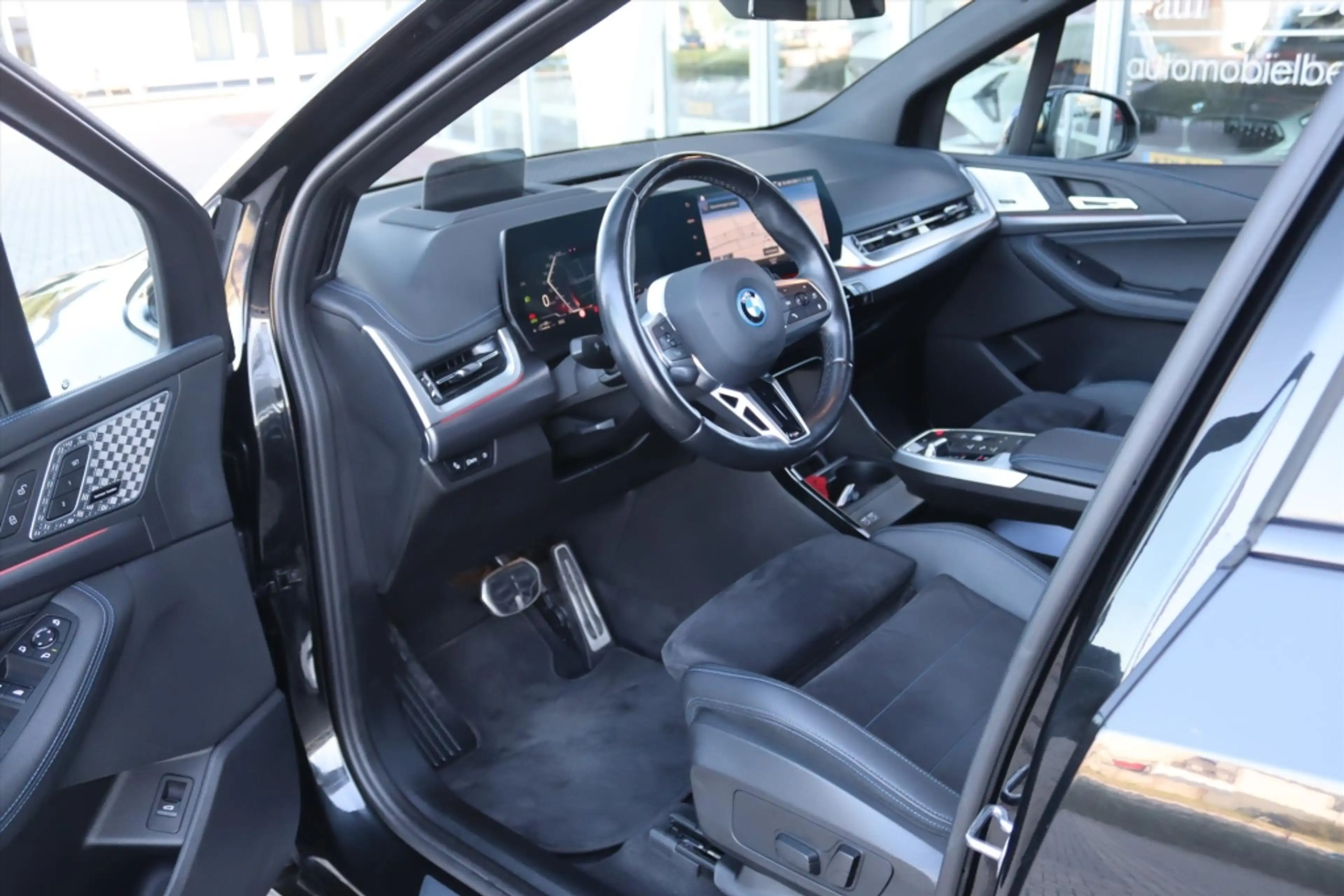 BMW 230 2-Serie Active Tourer (u06) 230e 326PK xDrive M-SP — photo 6