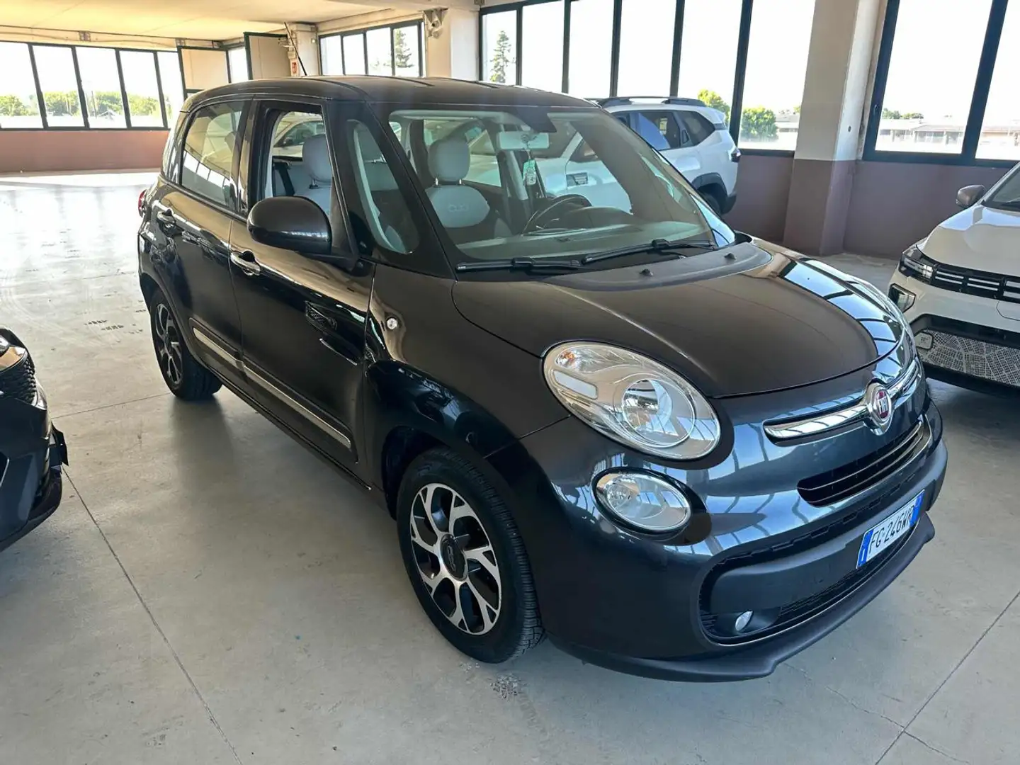 Fiat 500L 1.4 95 CV Lounge Nero - 1