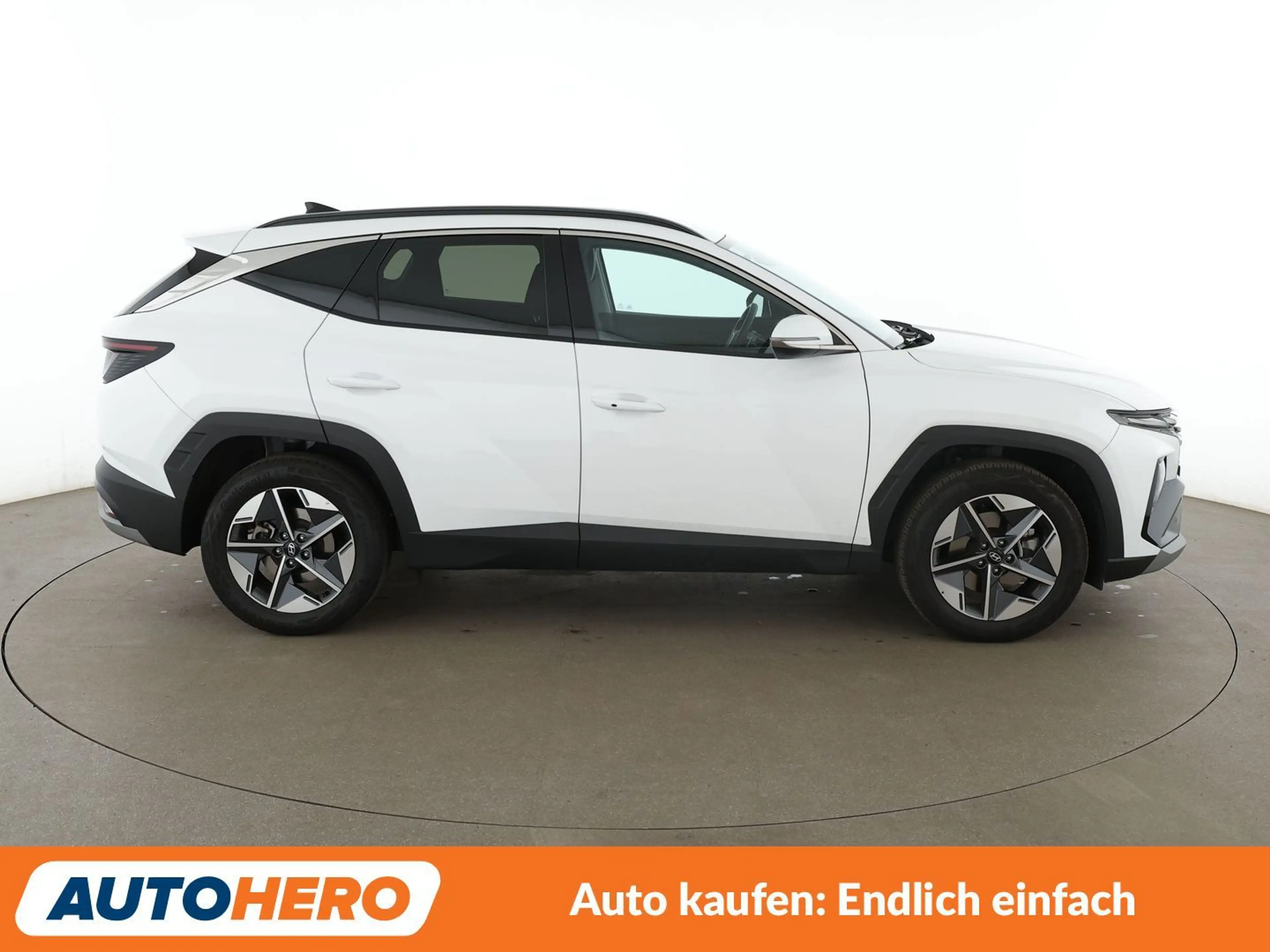 Hyundai TUCSON 1.6 T-GDI Trend Aut.*NAVI*LED*ACC*CAM*PDC*SHZ* — photo 7