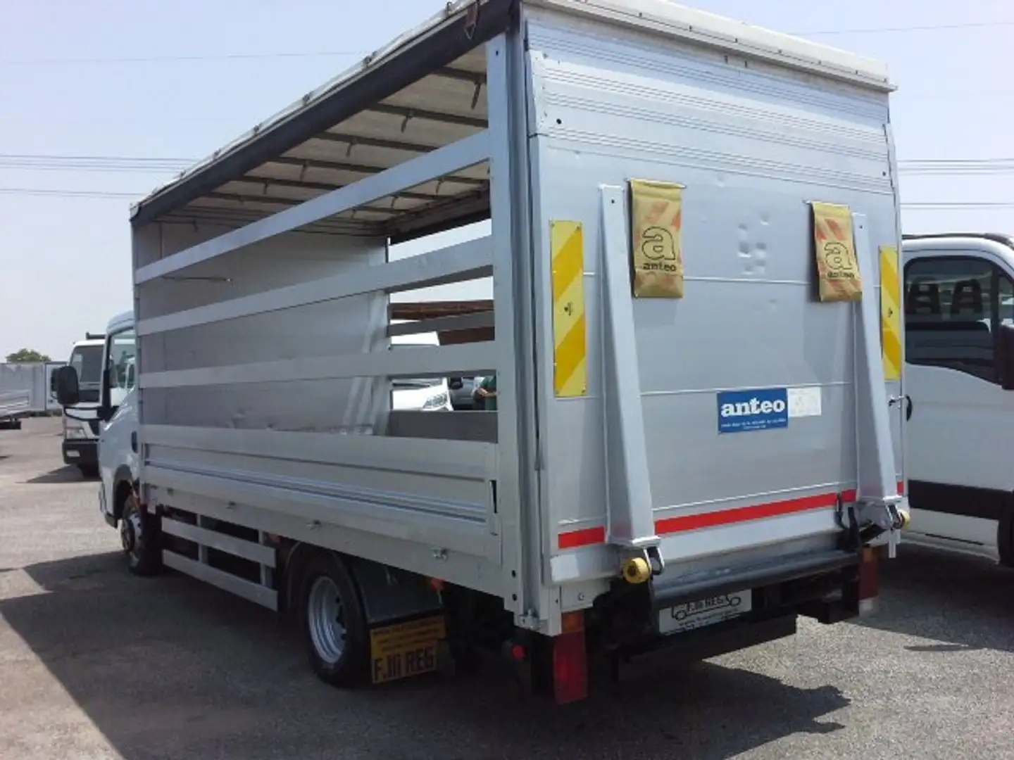Iveco Daily 35C15 CASSONE PEDANA 10 KG SPONDA IDRAULICA Bianco - 1