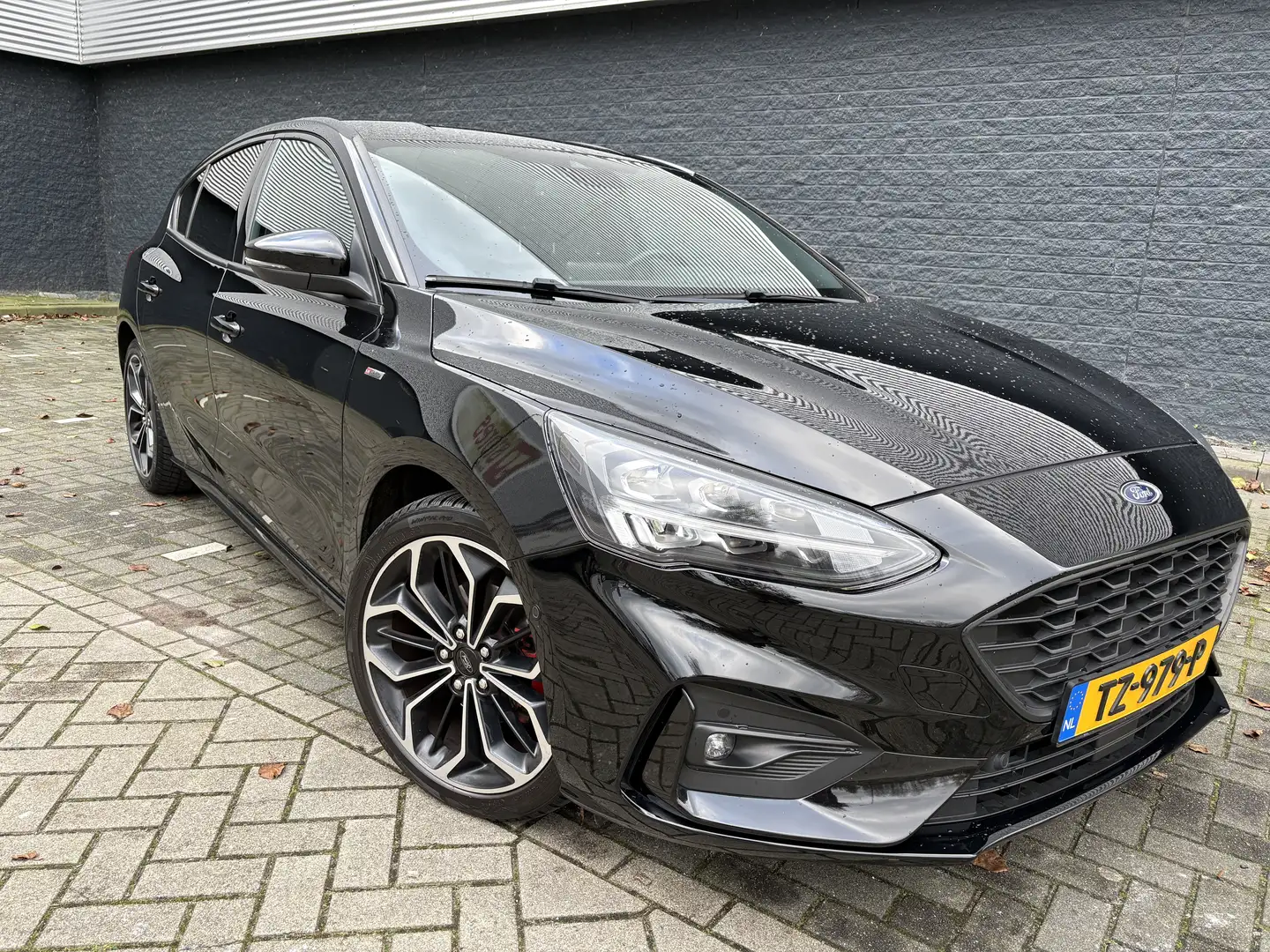 Ford Focus ST-LINE, winter pack, adapt. cc, climags control Zwart - 1