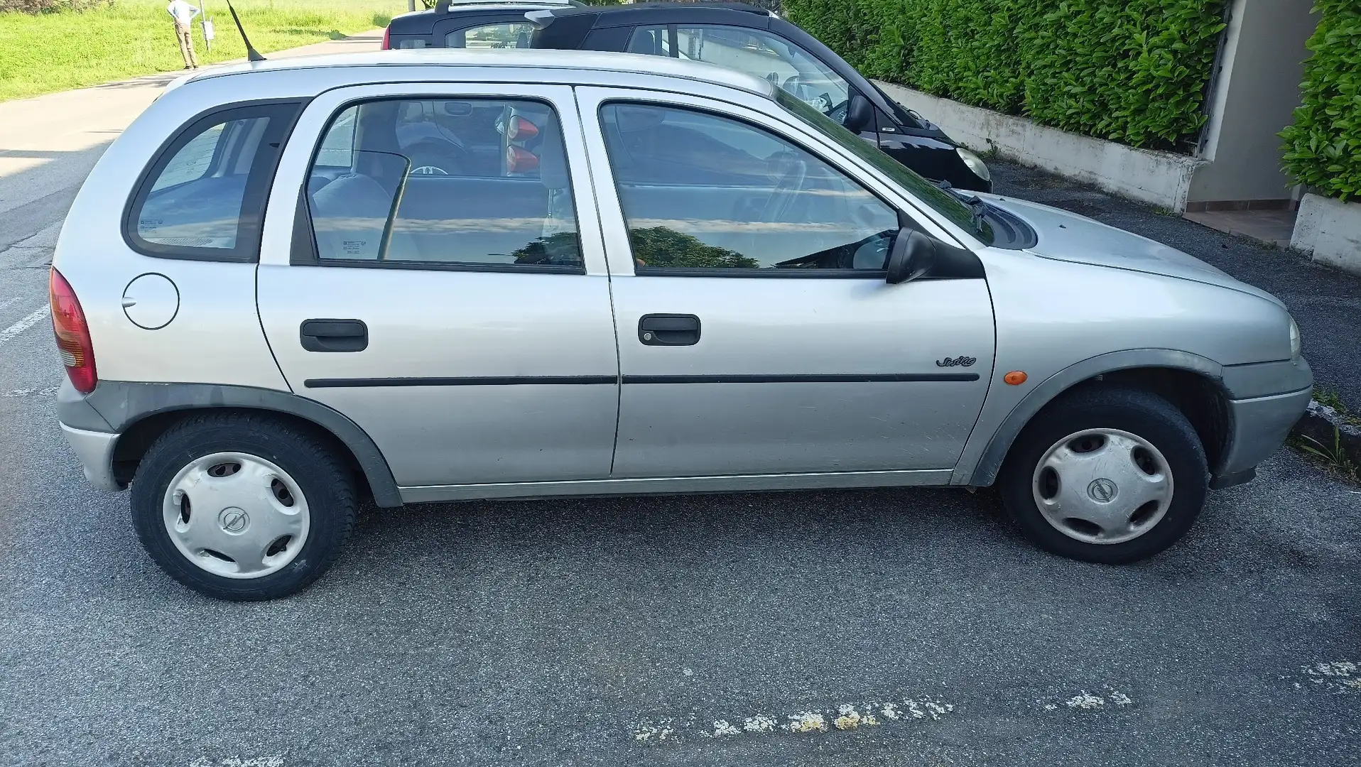 Opel Corsa 5p 1.0 12v Swing 55cv - 1
