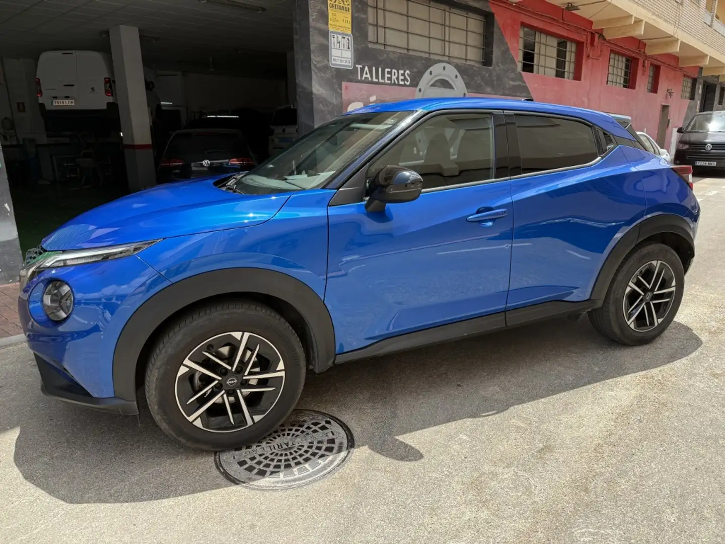 Nissan Juke 1.0 DIG-T N-Connecta 4x2 DCT 7 114 Azul - 1