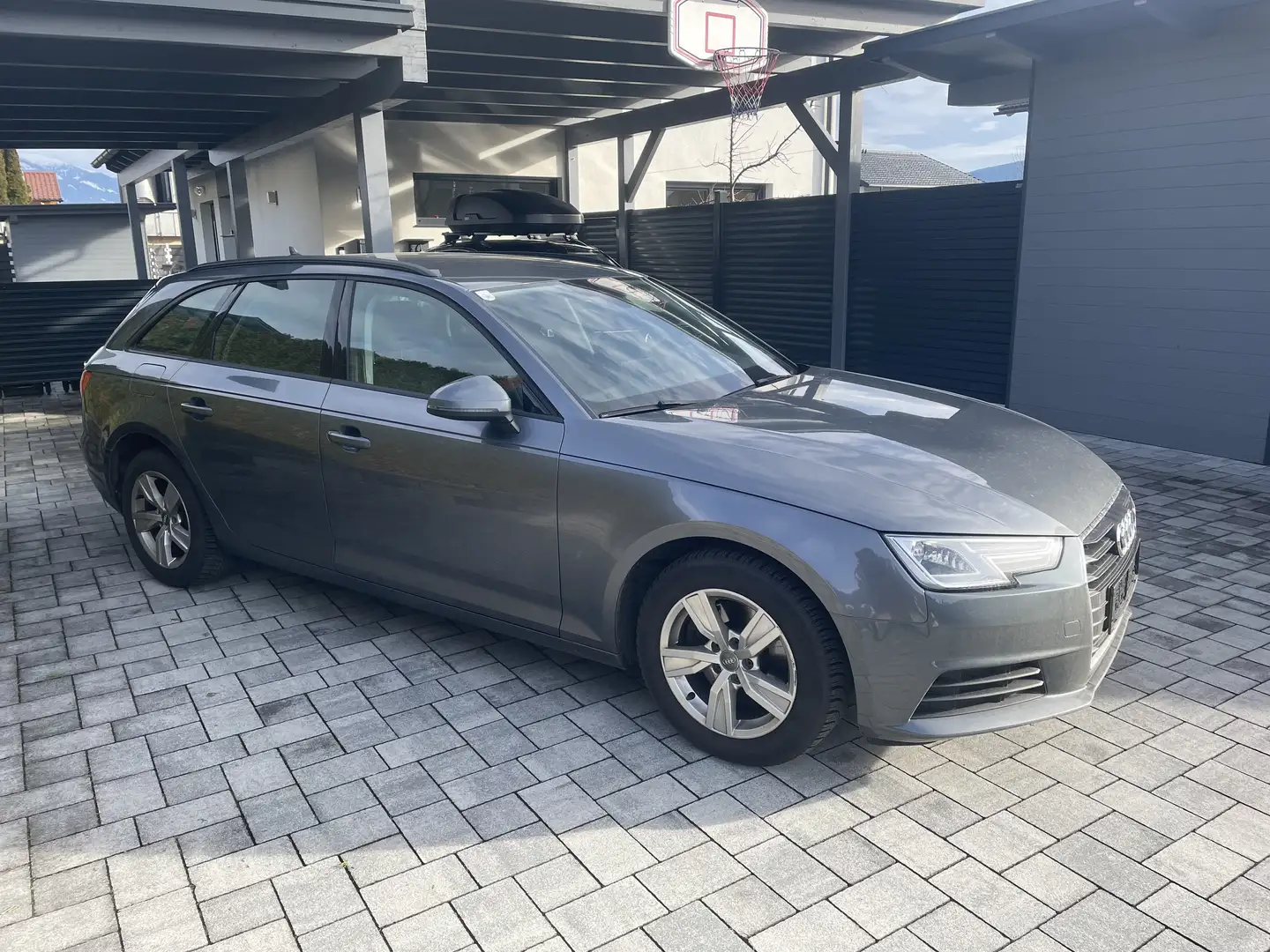 Audi A4 Avant 2,0 TDI - 1