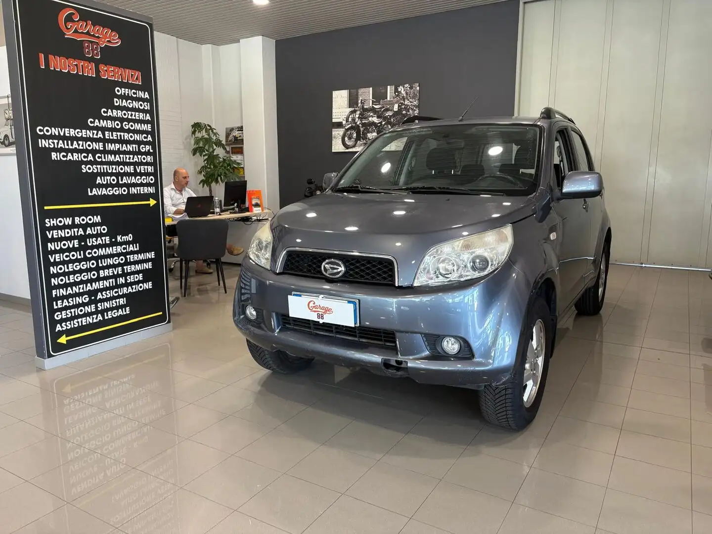 Daihatsu Terios 1.3 CX Grau - 2