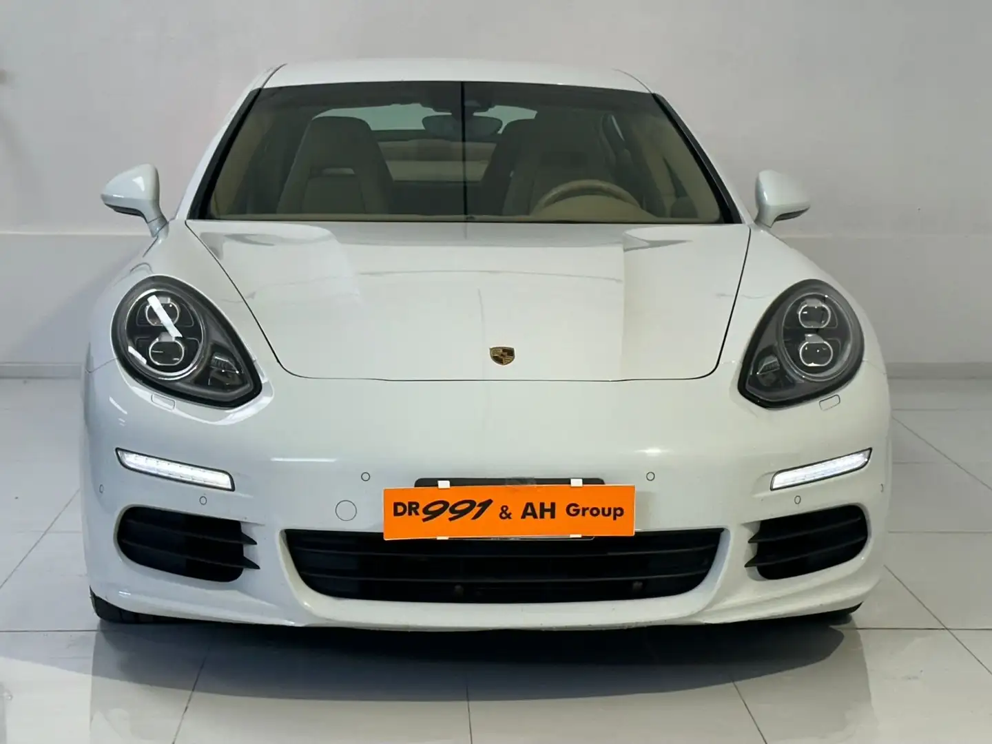Porsche Panamera 3.0 250cv - 2