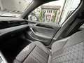 Volkswagen Passat Variant 2.0 TDI SCR R-Line DSG Silber - thumbnail 31