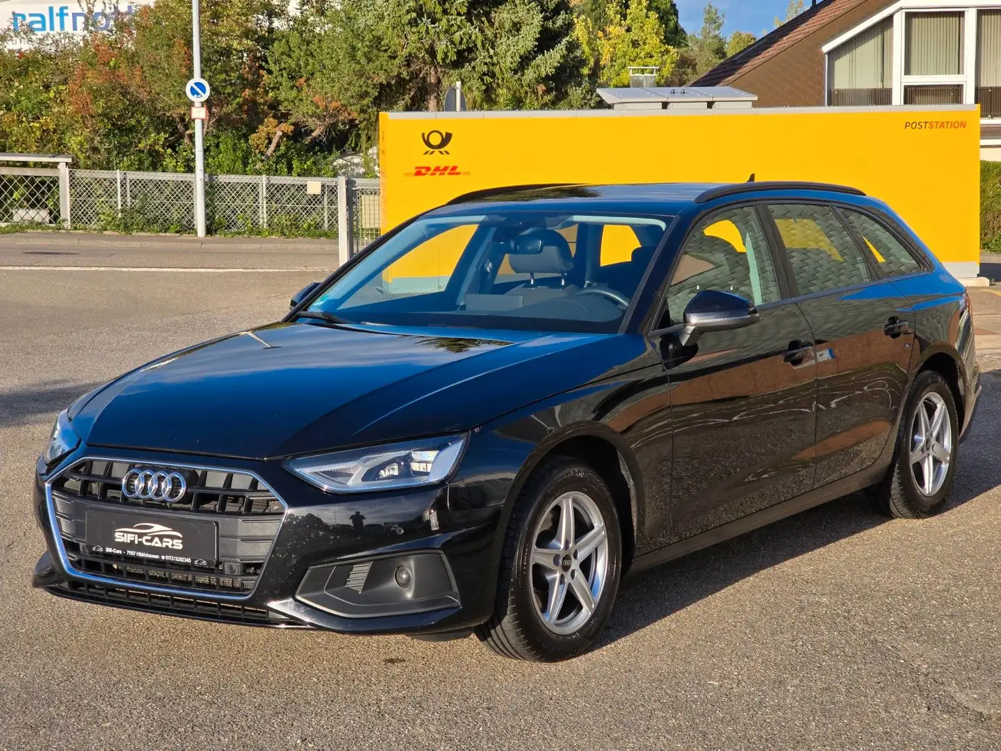 Audi A4 Avant 35 TDI*S-TR*NAVI*LED*ALU*SPORTSITZ*SHZ* Noir - 2
