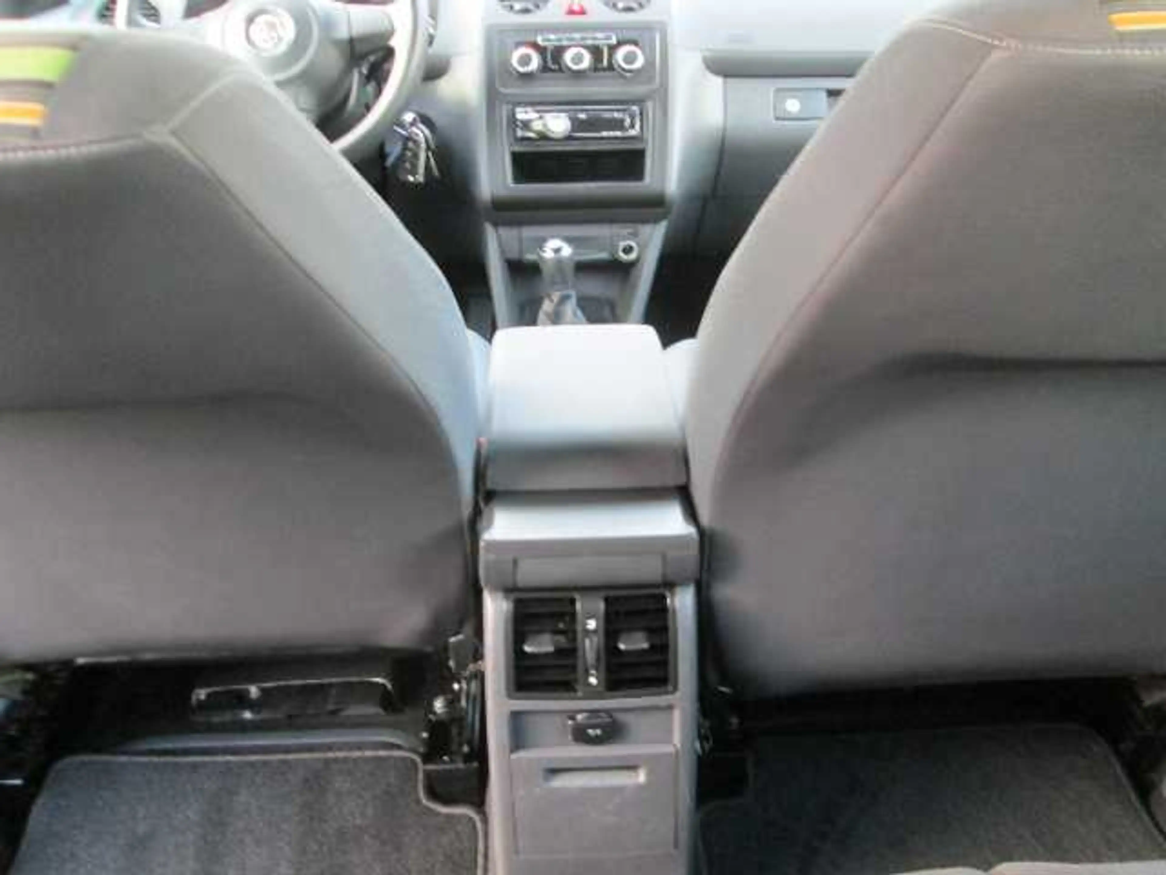 Volkswagen Caddy JAKO-O Trendline BMT mit AHK — photo 14