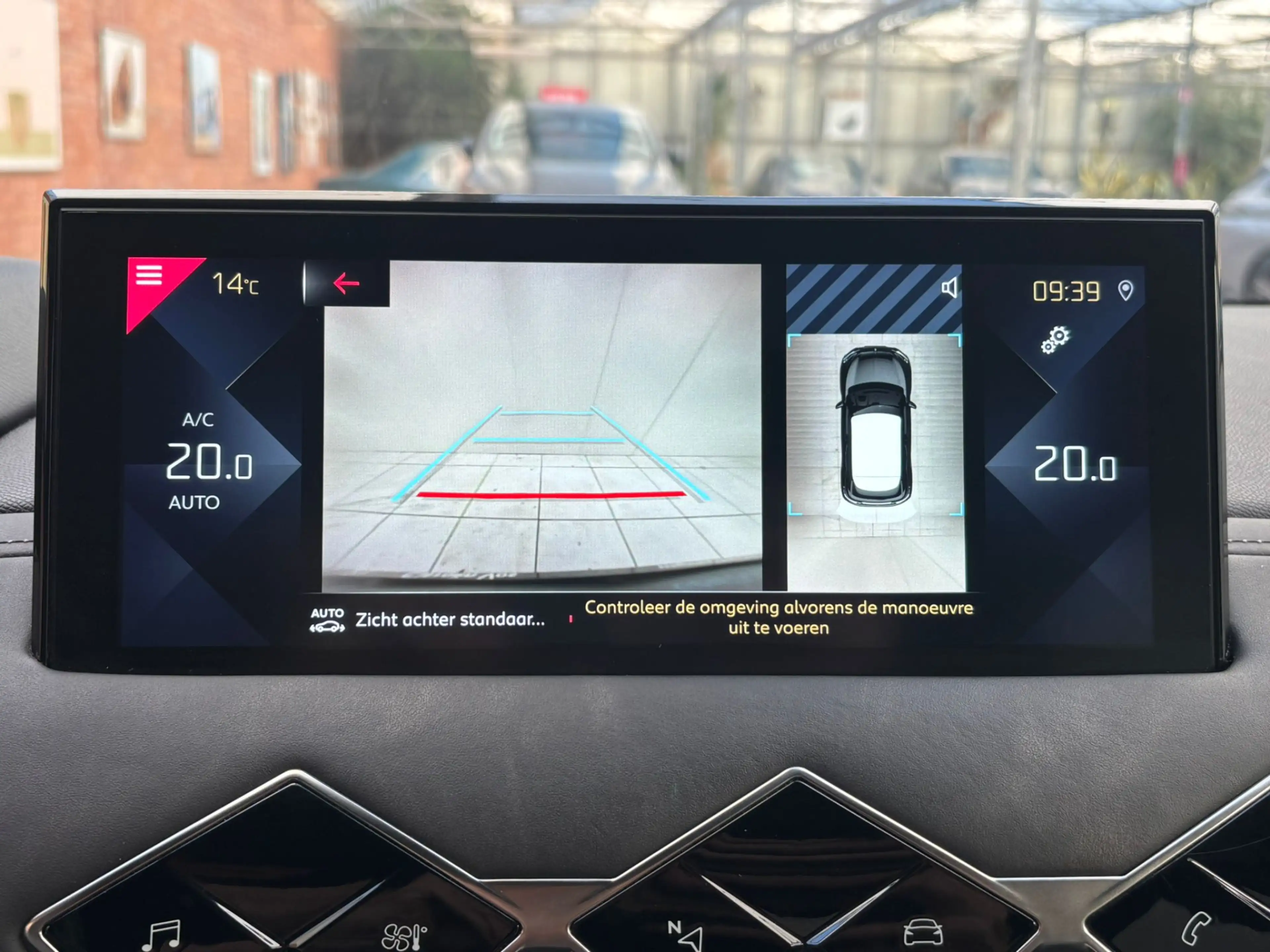 DS Automobiles DS 3 Crossback PureTech 155 Rivoli | Carplay | Leder | Keyless | — photo 4