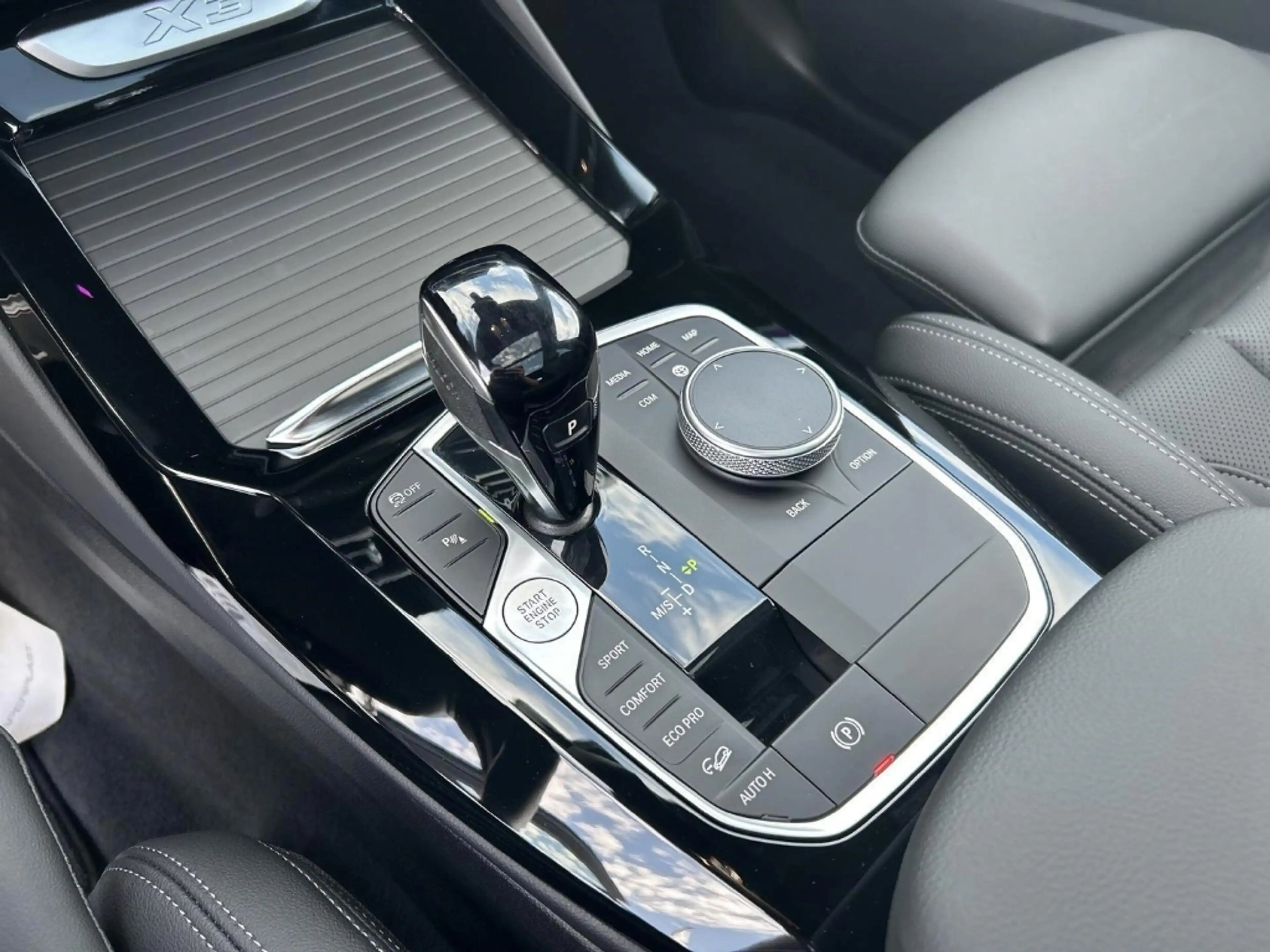 BMW X3 xDrive30i M Sport Laser Pano ACC AHK H/K RFK — photo 13