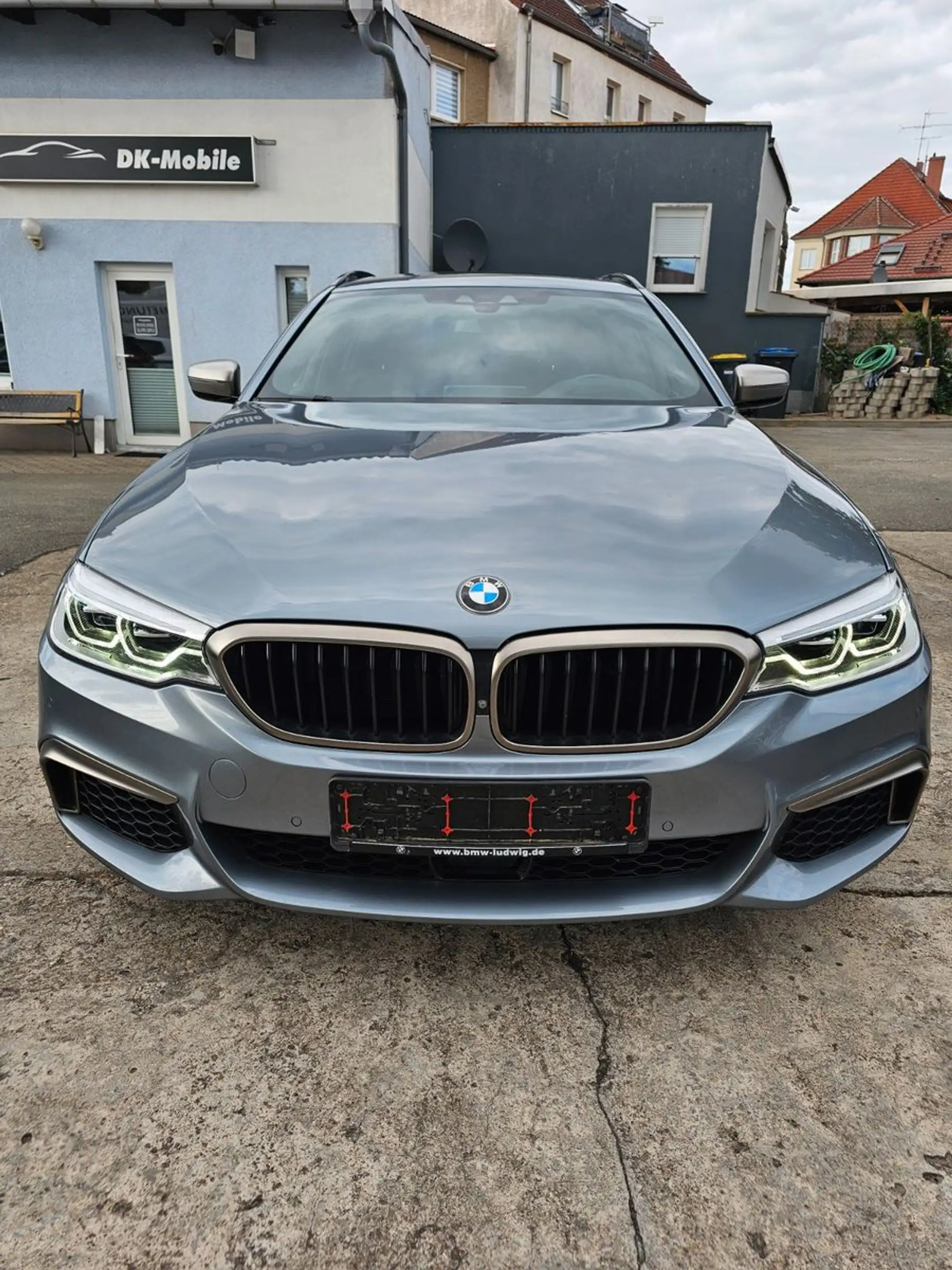 BMW 550 5 Touring M550 d xDrive LED Leder Softclose — photo 13