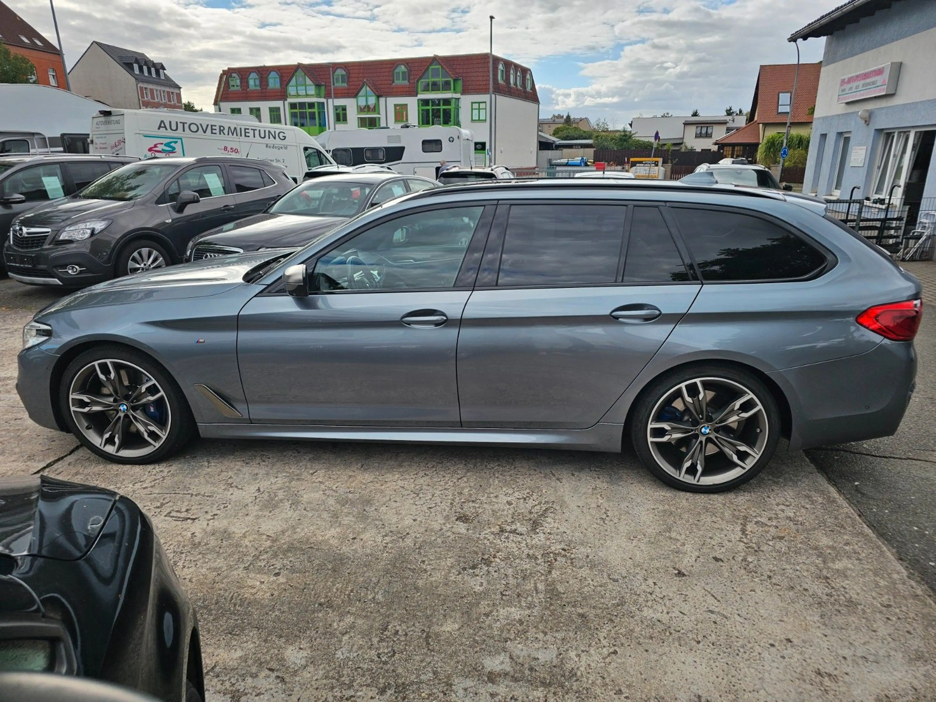 BMW 550 5 Touring M550 d xDrive LED Leder Softclose — photo 15