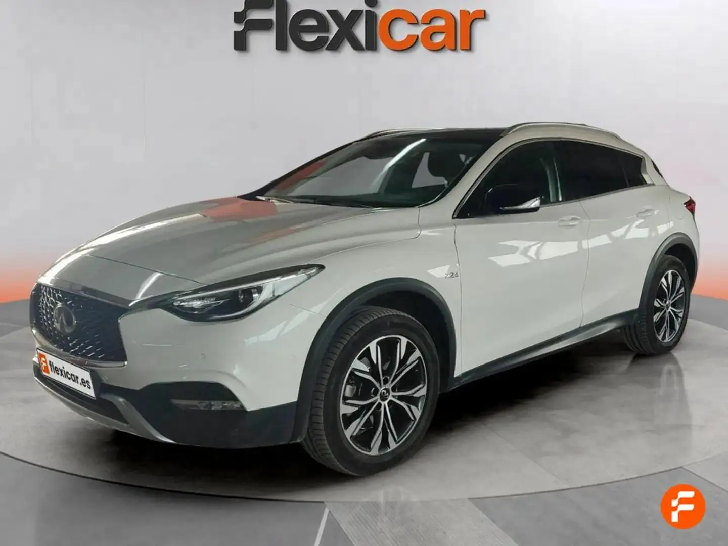 Infiniti QX30 2.2D PREMIUM TECH 7DCT AWD Білий - 2