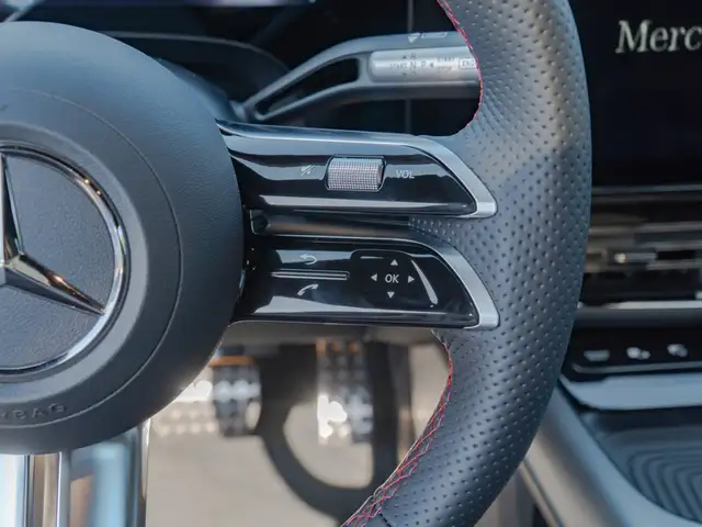 Mercedes-Benz CLA view 14