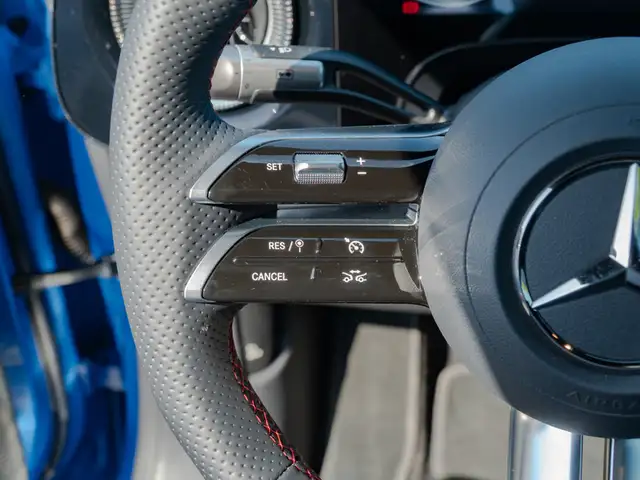 Mercedes-Benz CLA view 15