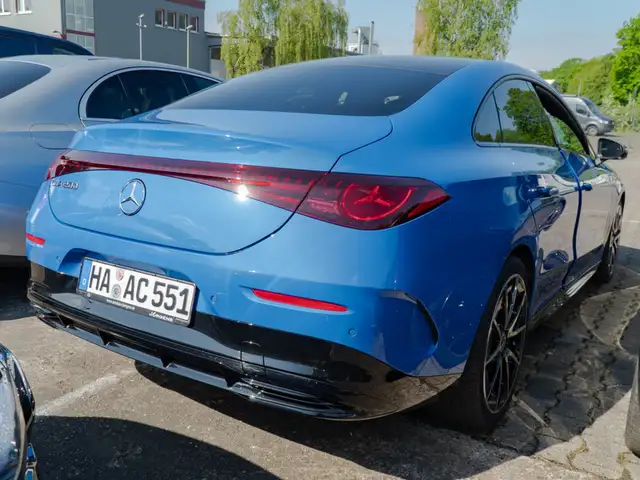Mercedes-Benz CLA view 5
