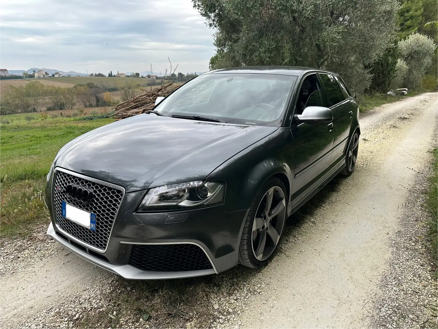 Audi RS3 Sportback 2.5 tfsi quattro s-tronic - 2