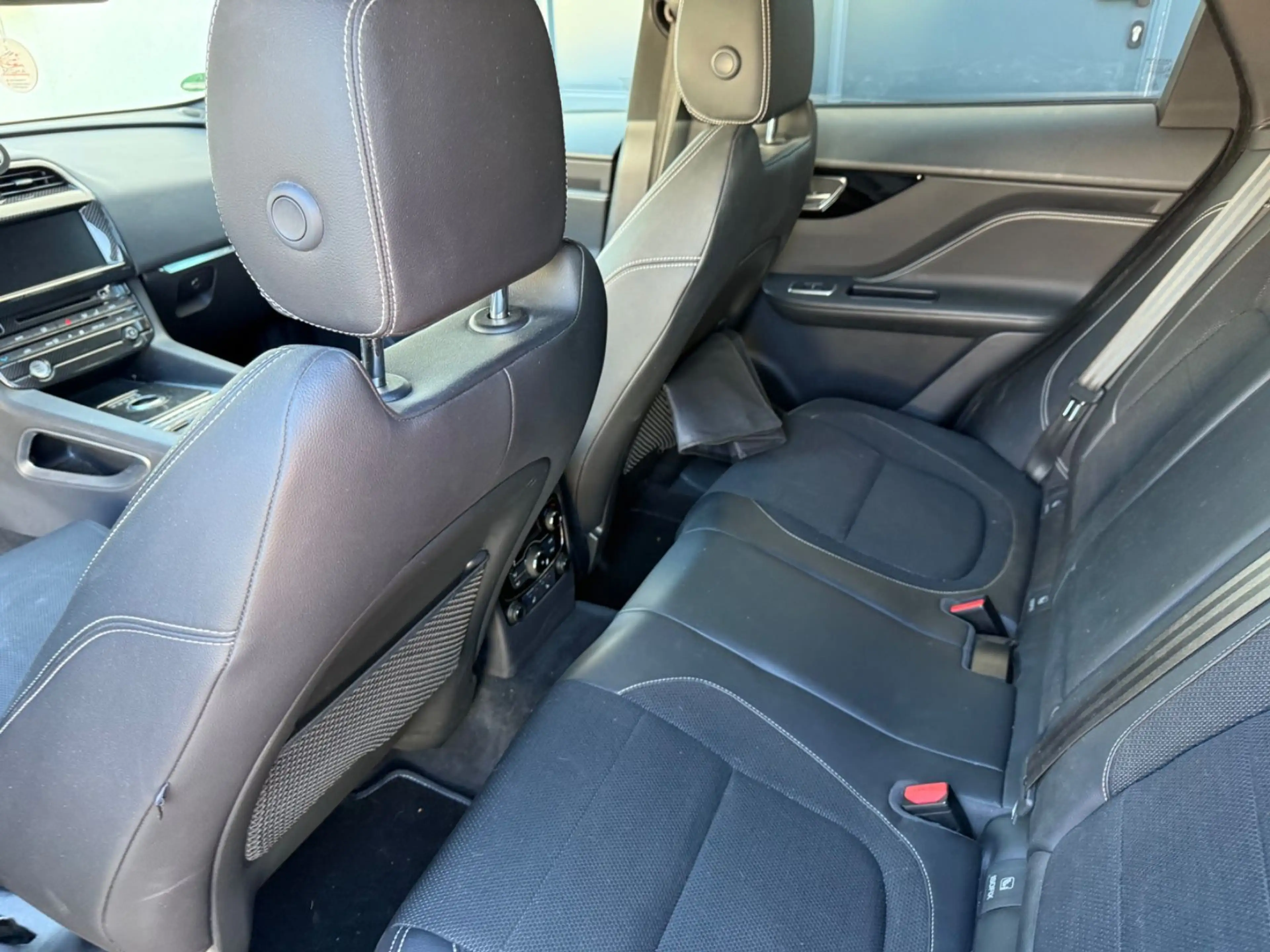Jaguar F-Pace R F-PACE S AWD"Neue Steuerketten" — photo 7