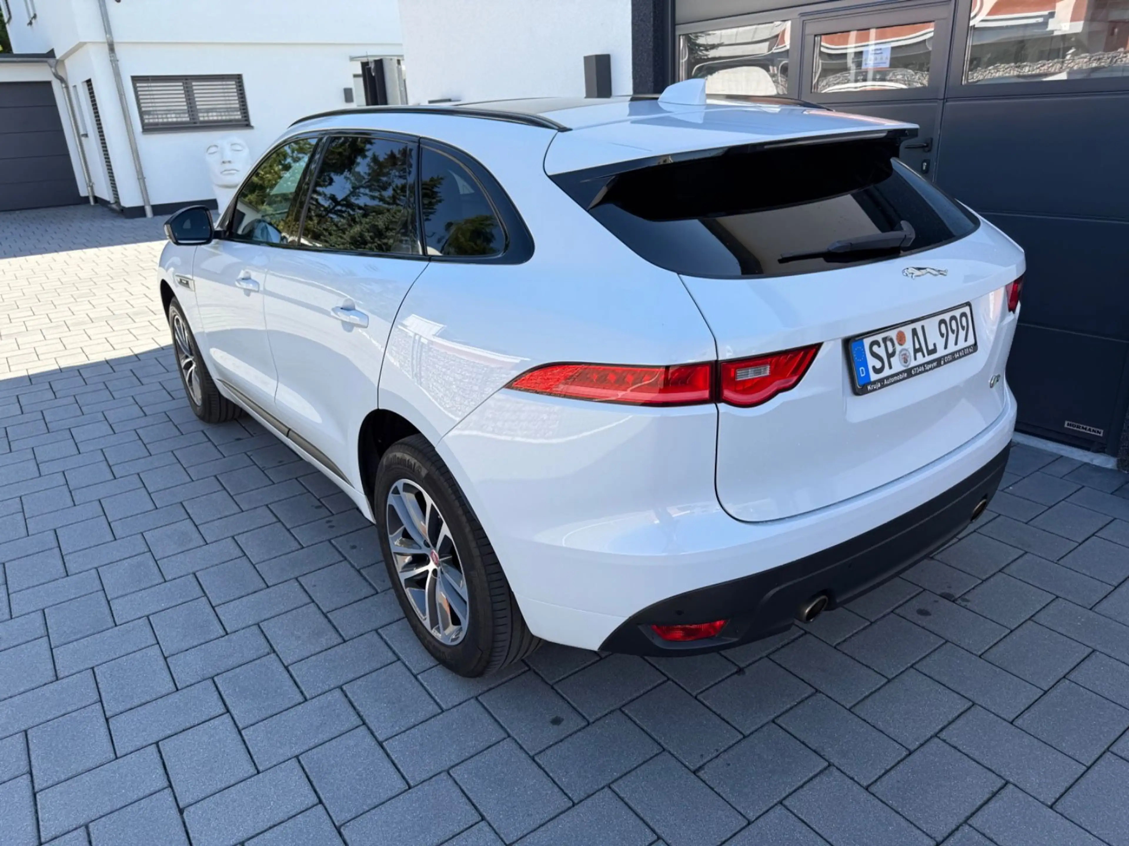 Jaguar F-Pace R F-PACE S AWD"Neue Steuerketten" — photo 13