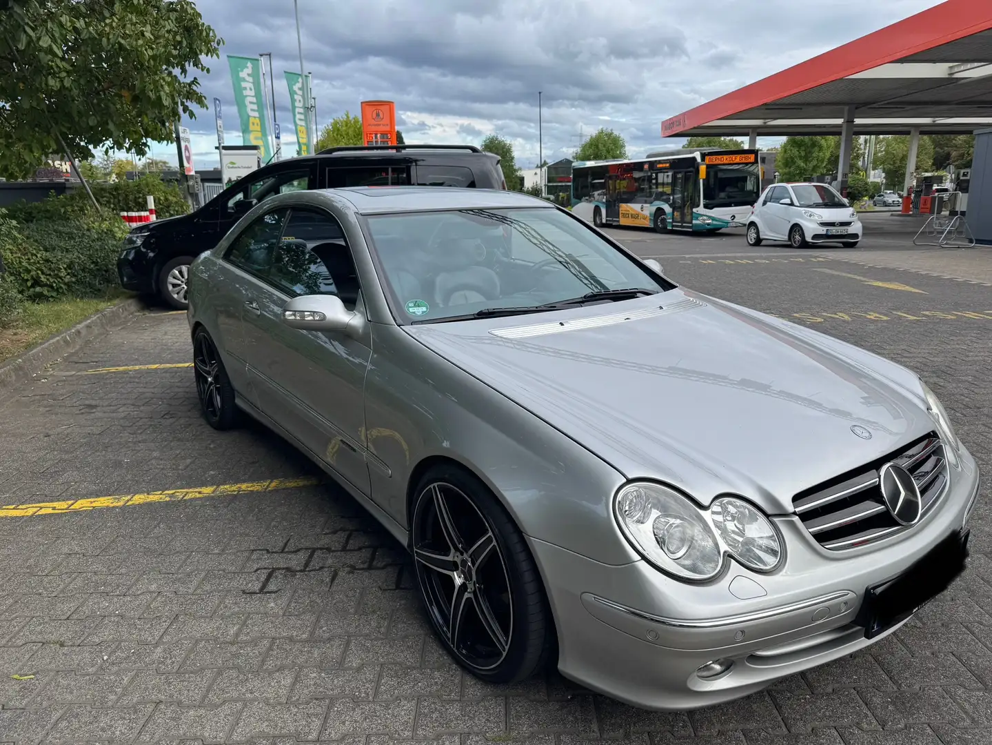 Mercedes-Benz CLK 320 Coupe Avantgarde - 2