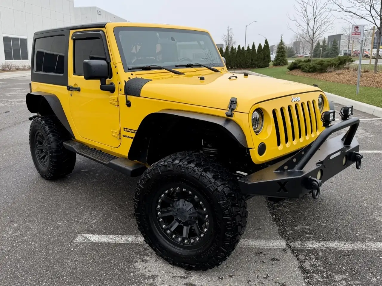 Jeep Wrangler снимка Jeep Wrangler