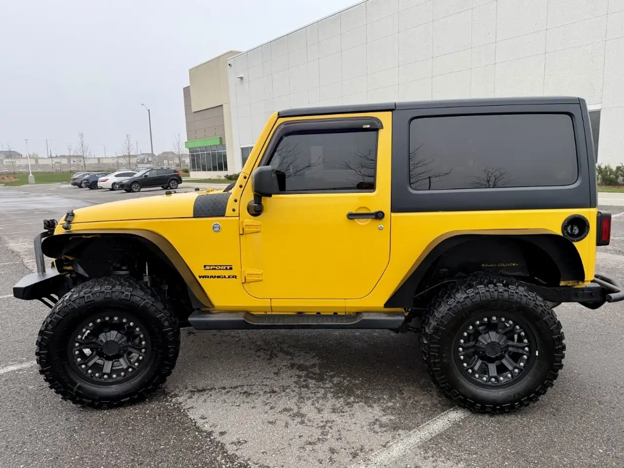 Jeep Wrangler снимка Jeep Wrangler