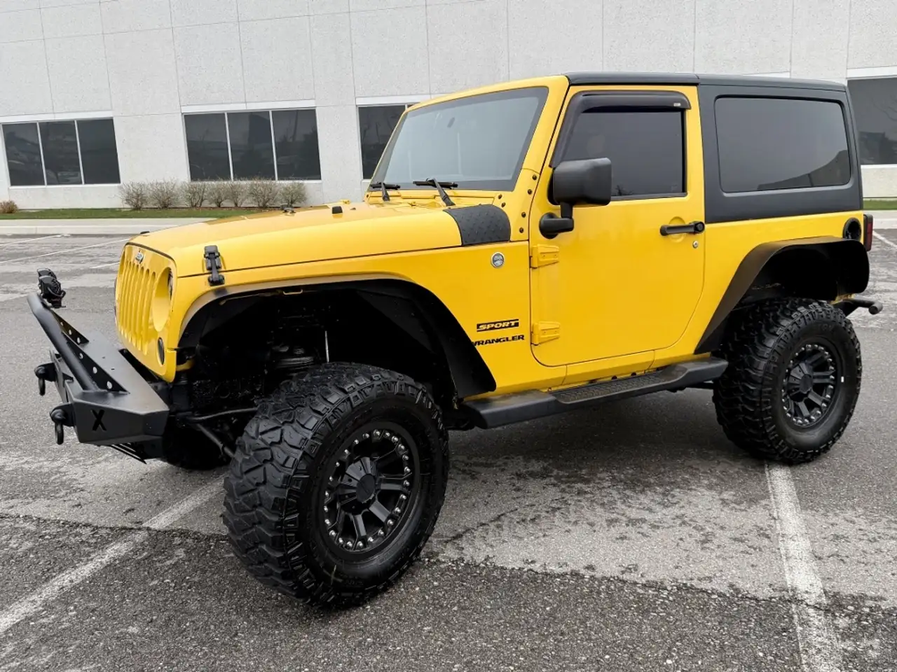 Jeep Wrangler снимка Jeep Wrangler