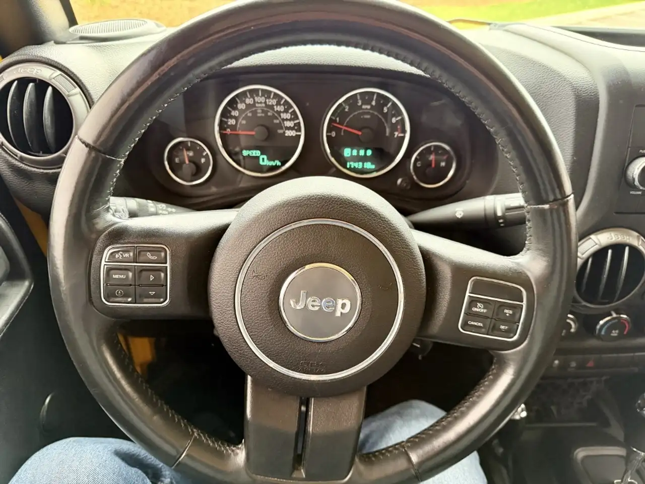 Jeep Wrangler снимка Jeep Wrangler