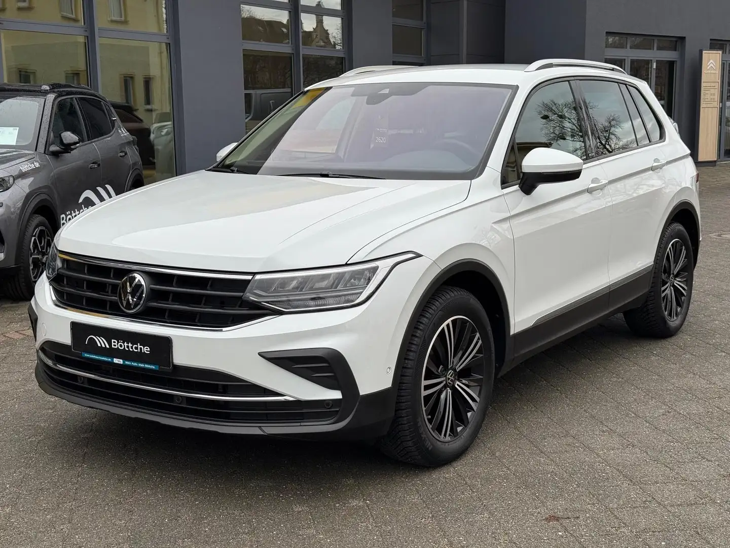 Volkswagen Tiguan Active 2.0 TDI DSG - LED/AHK/ACC/KAMERA/PDC Blanc - 2