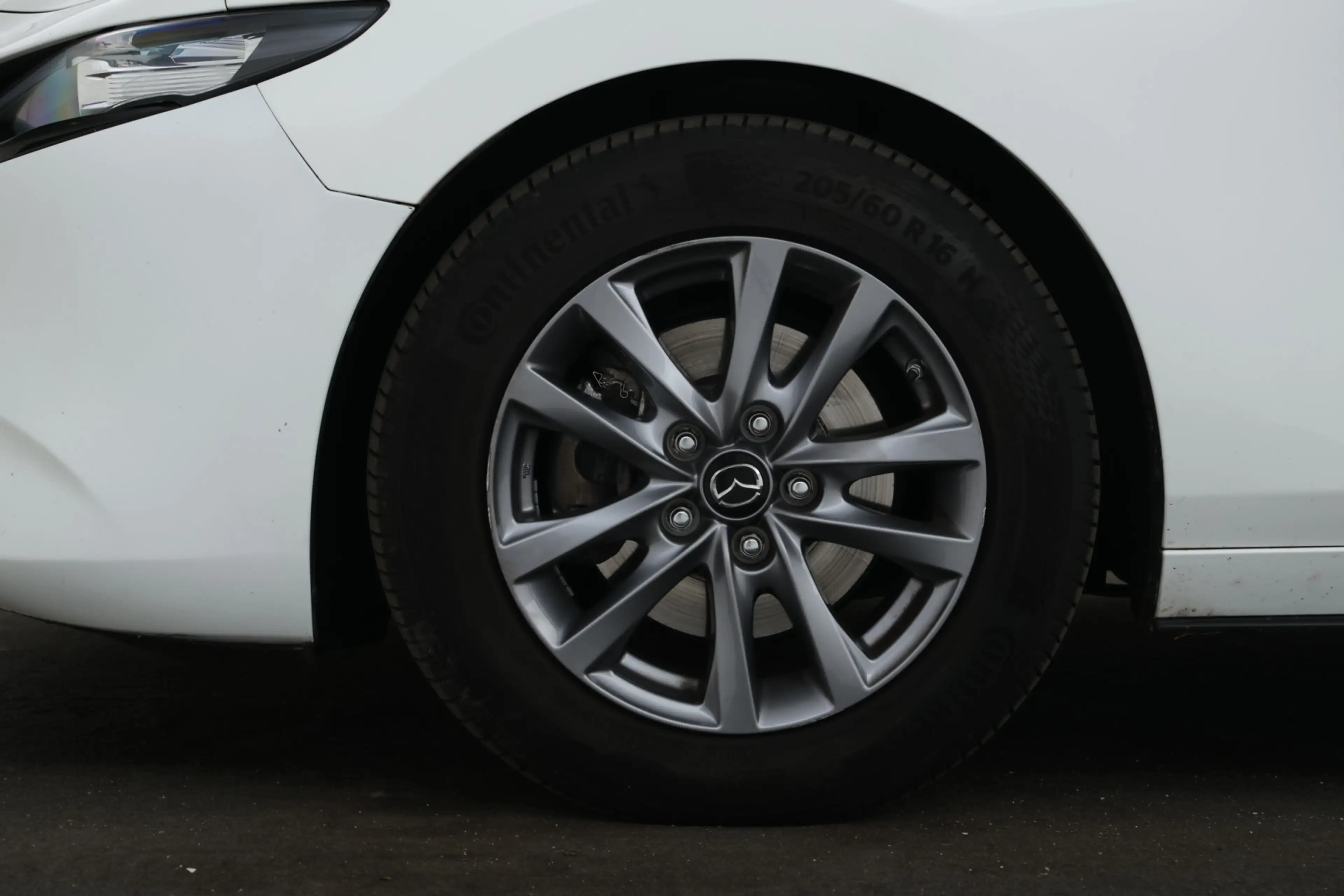 Mazda 3 2.0 e-SkyActiv-G M Hybrid 122 Head Up! Navigatie, — photo 7