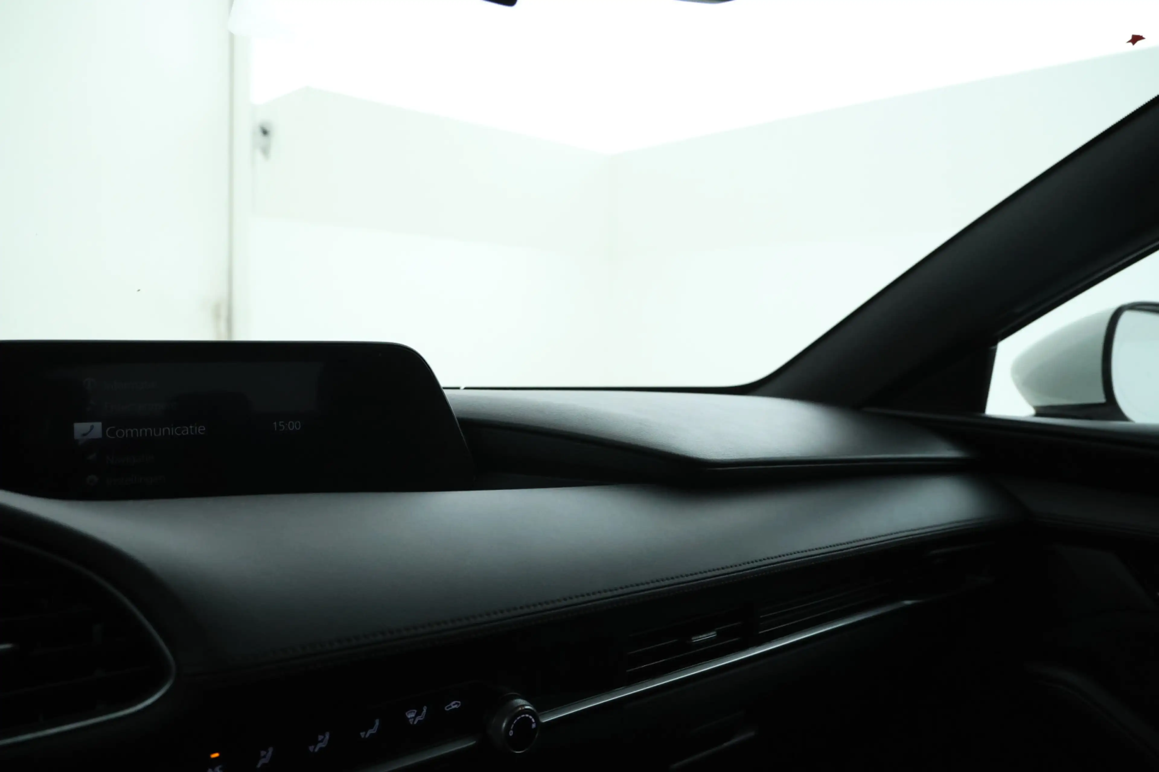 Mazda 3 2.0 e-SkyActiv-G M Hybrid 122 Head Up! Navigatie, — photo 28