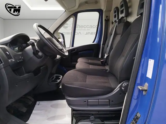 Peugeot Boxer view 7
