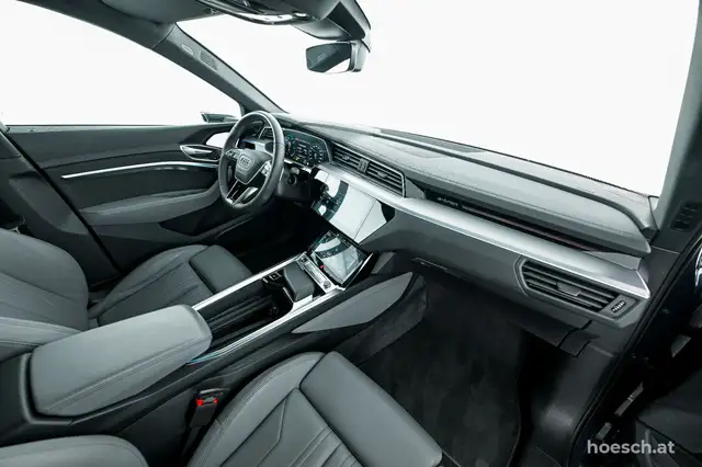 Audi Q8 e-tron 55 SB quattro 2x S-LINE VOLL TOP-RABATT -55% Ansicht 22