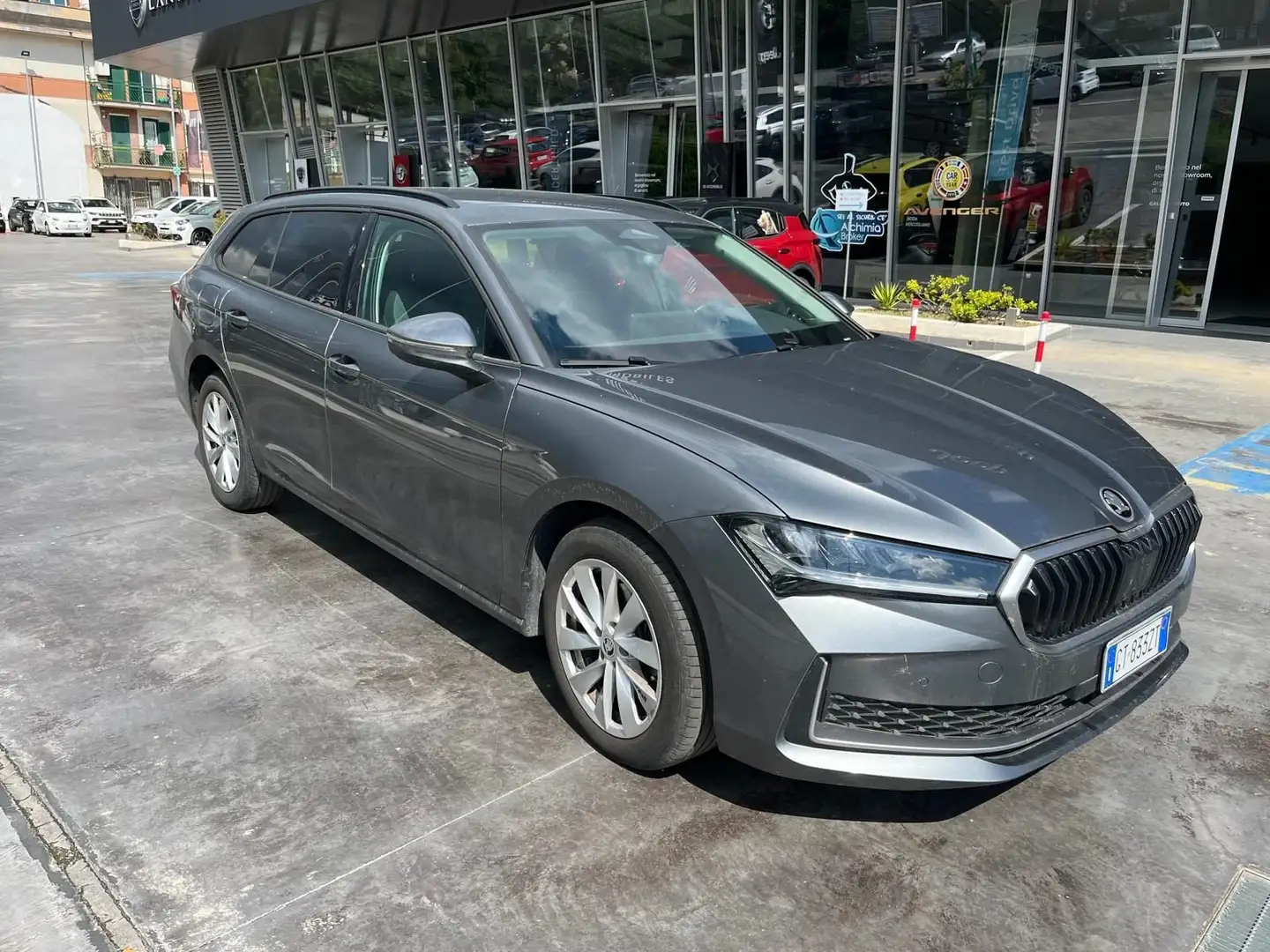 Skoda Superb wagon 2.0 tdi selection 150cv dsg Grigio - 2