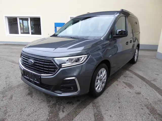 Ford Tourneo Connect Titanium