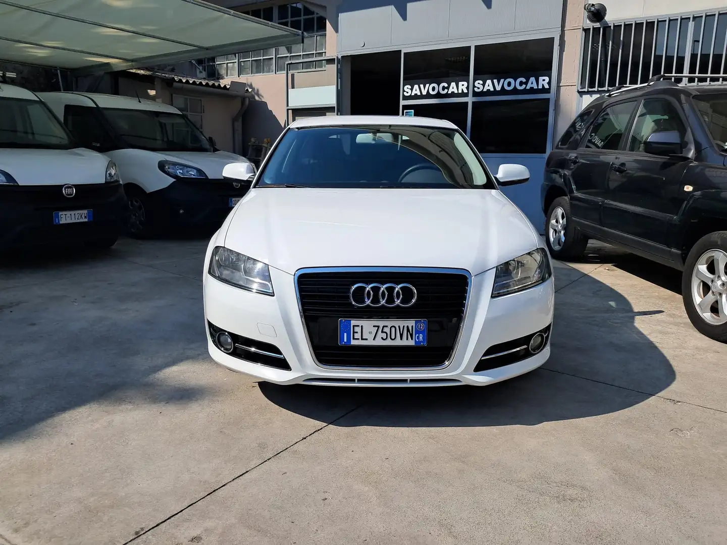 Audi A3 A3 II Sportback 1.6 tdi Young Edition 90cv Білий - 1