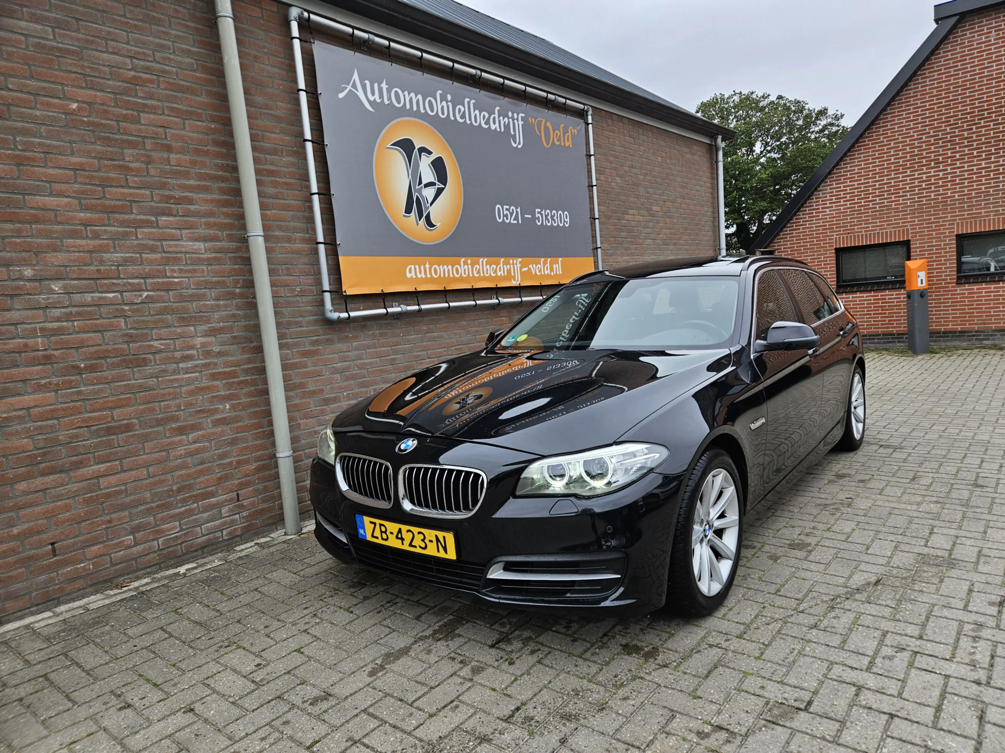 BMW 520 5-serie Touring 520d High Executive